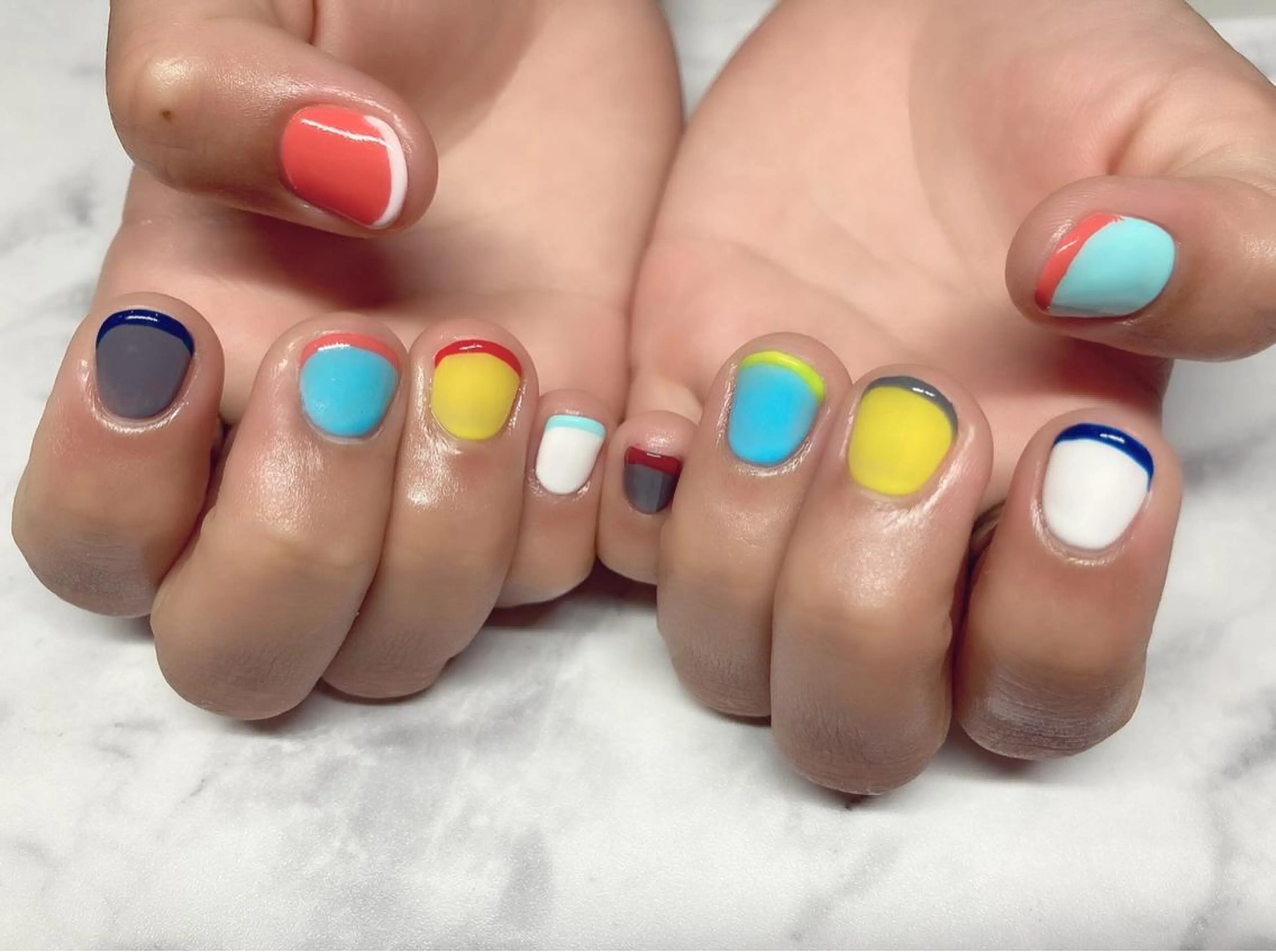 ネイル ジェルネイル パラジェル 夏ネイル Nail&eye Belire 新宿のネイルデザイン
