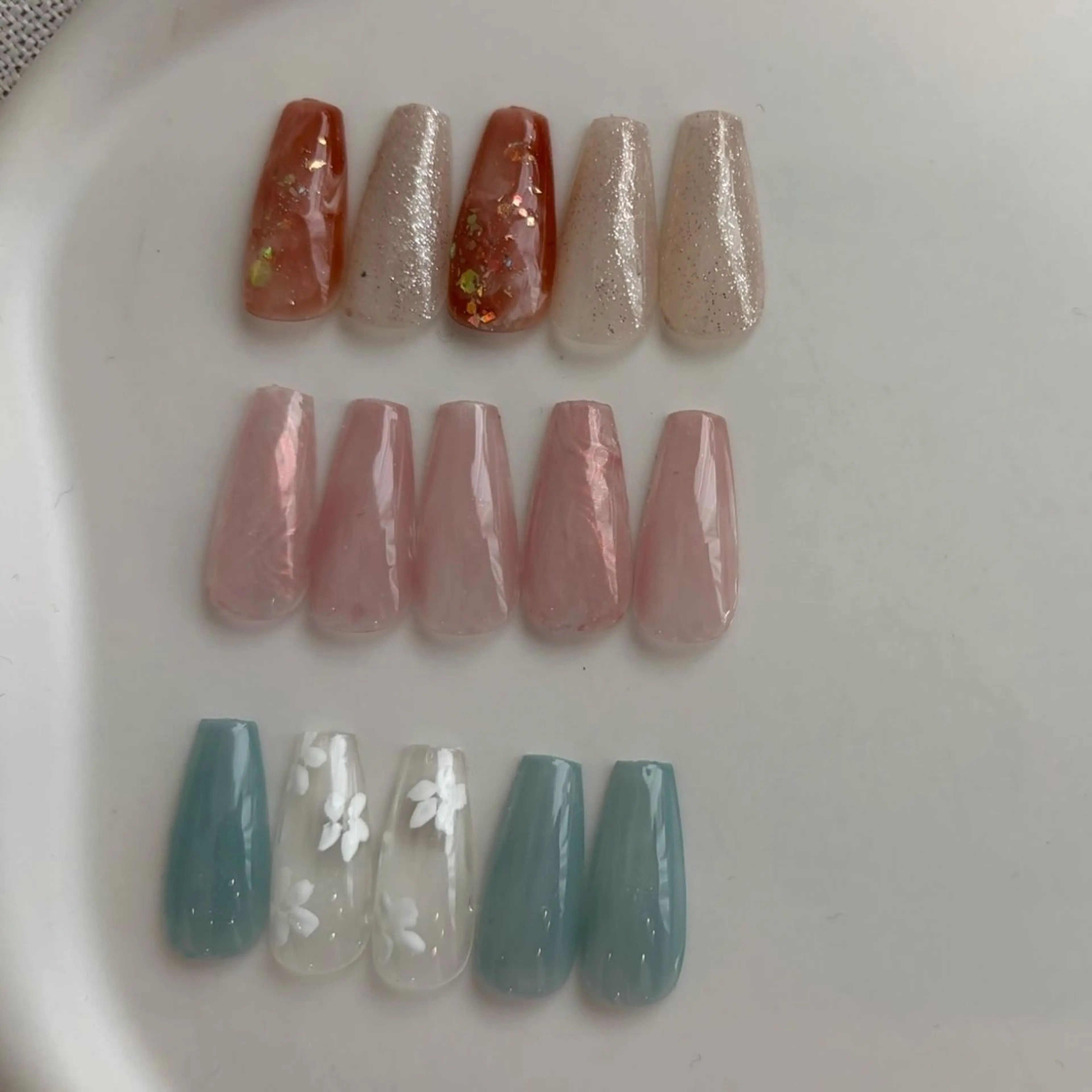 ❤️✨先着1名限定✨❤️】定額ニュアンス✨✨オフ込み✨保湿オイル✨ハンドマッサージ付き❤️の写真