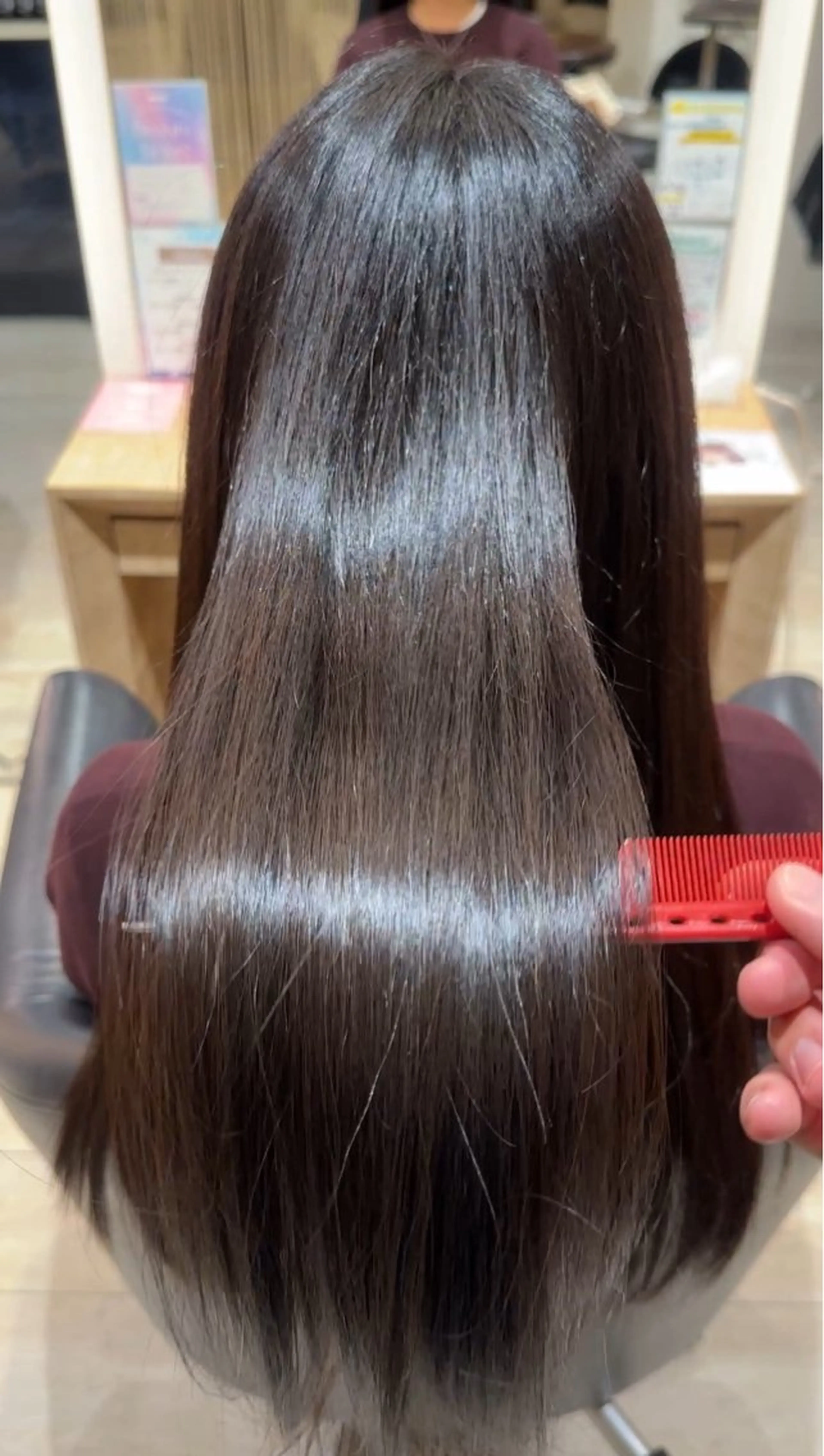 ミディアム カット ヘアカラー 新免世翔/ レディースモデル募集のヘアスタイル