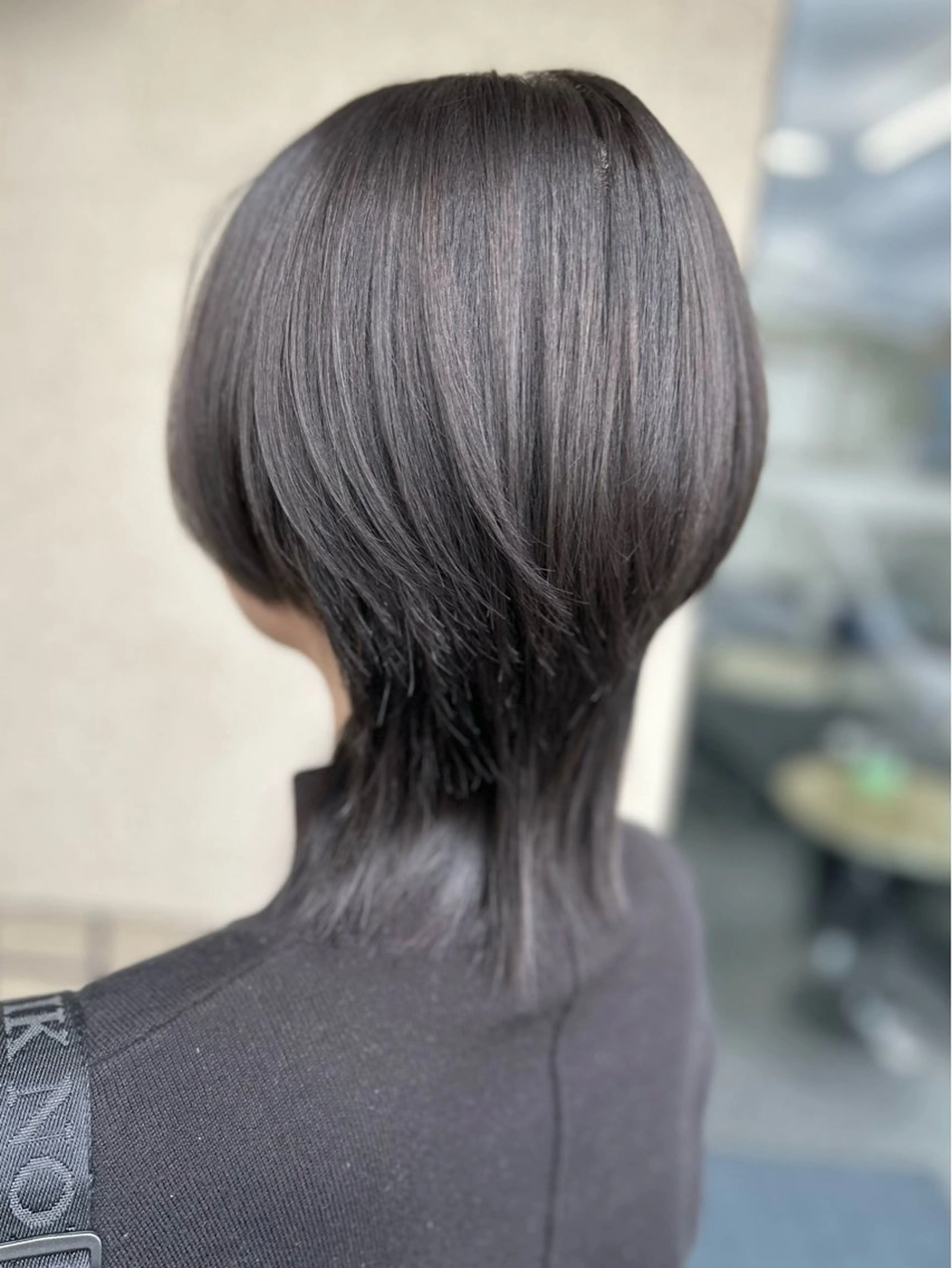 ショート カラー アッシュ 沢田 瞳のヘアスタイル