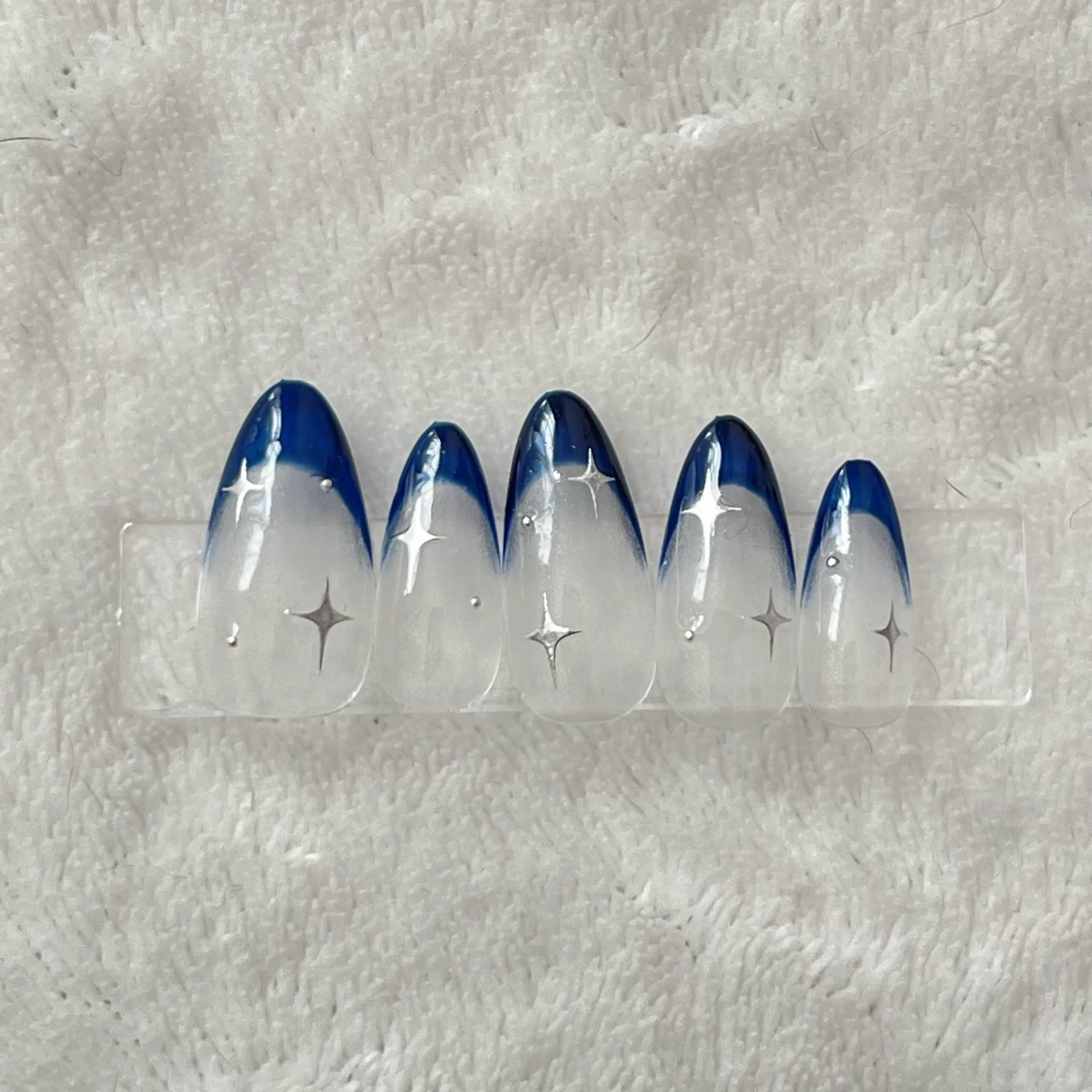 ネイル シンプルネイル Luccica nailのネイルデザイン