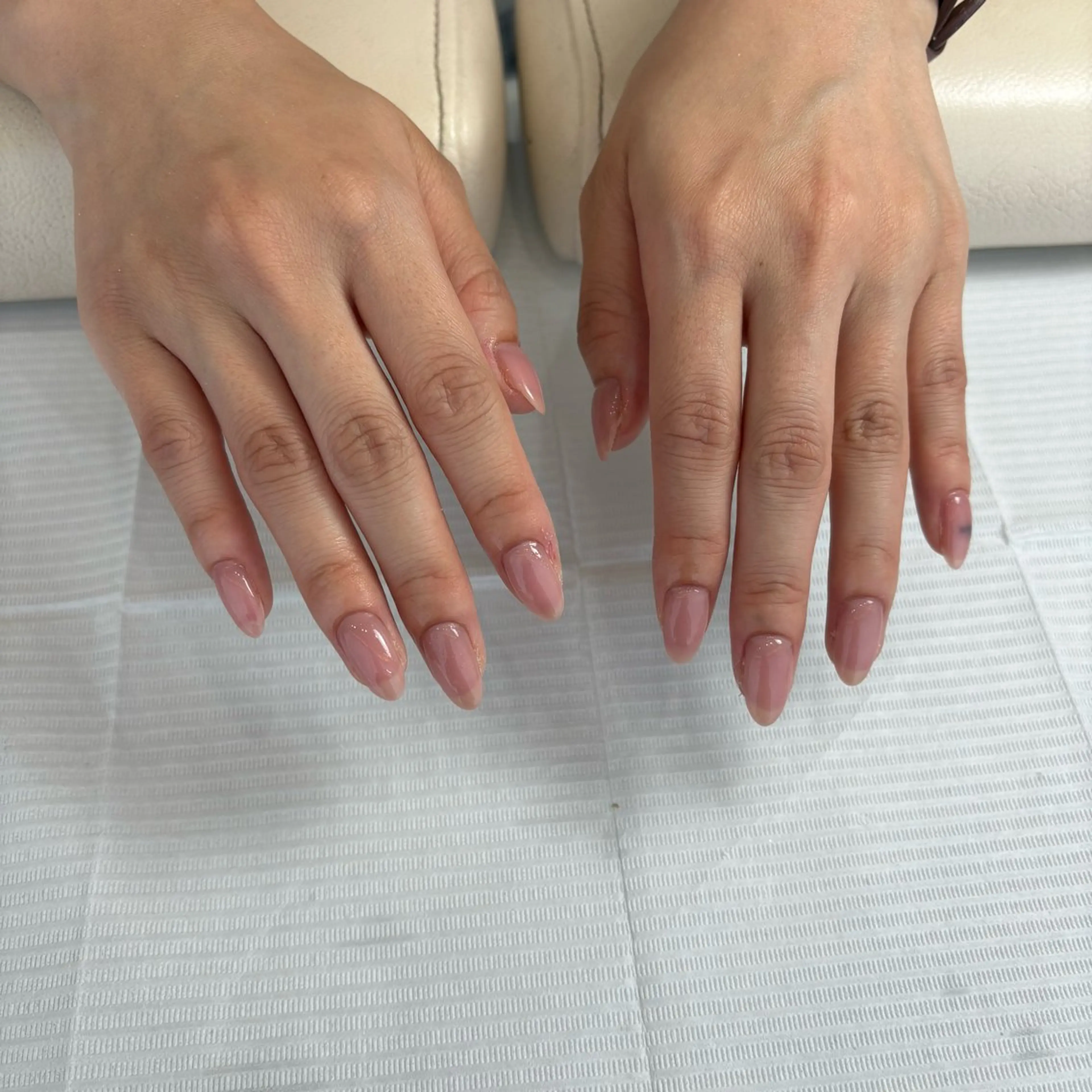 ネイル ワンカラーネイル アッカスタイル所属・アッカスタイル 天野のネイルデザイン