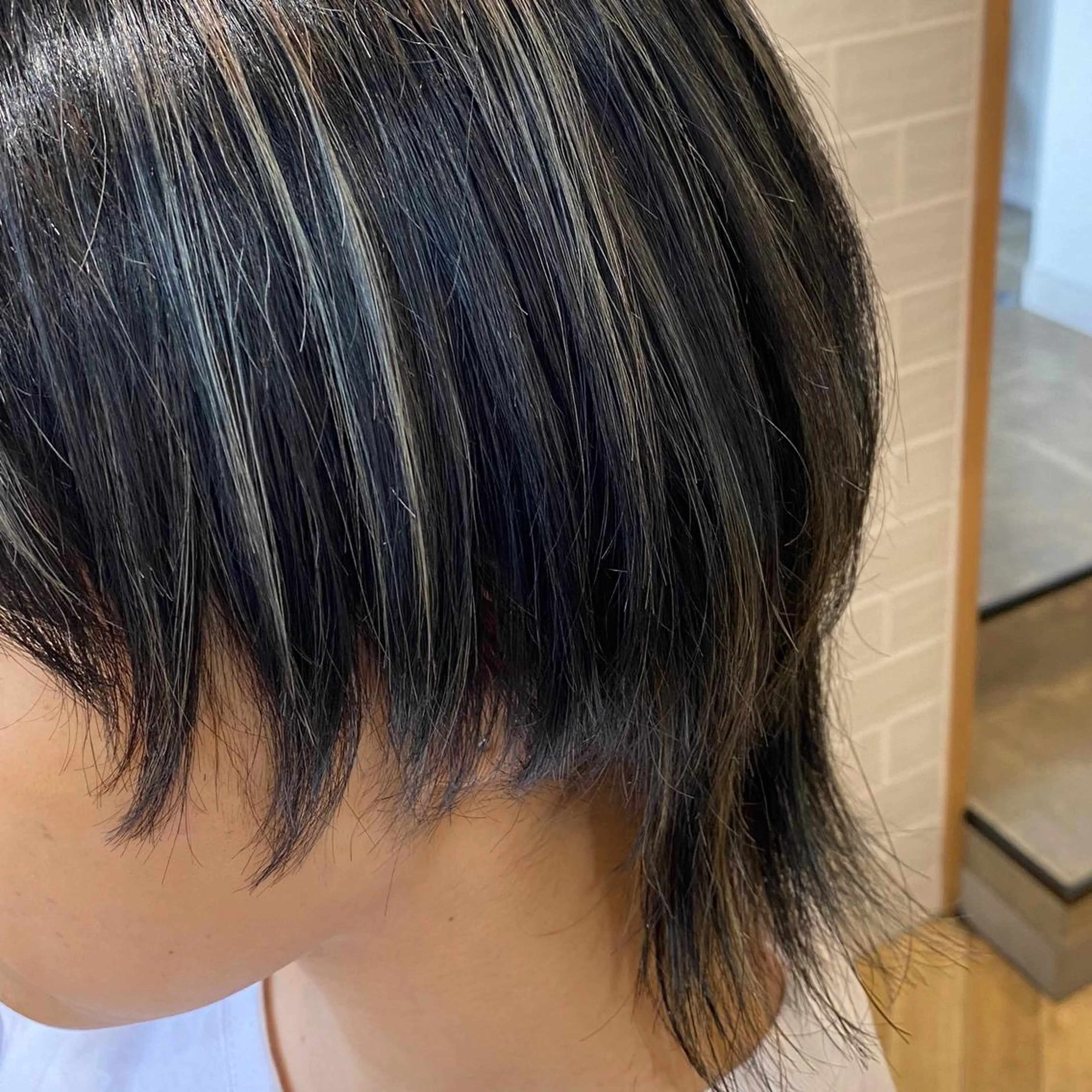 ミディアム カラー 艶カラー/韓国顔周り 🎀mamiのヘアスタイル