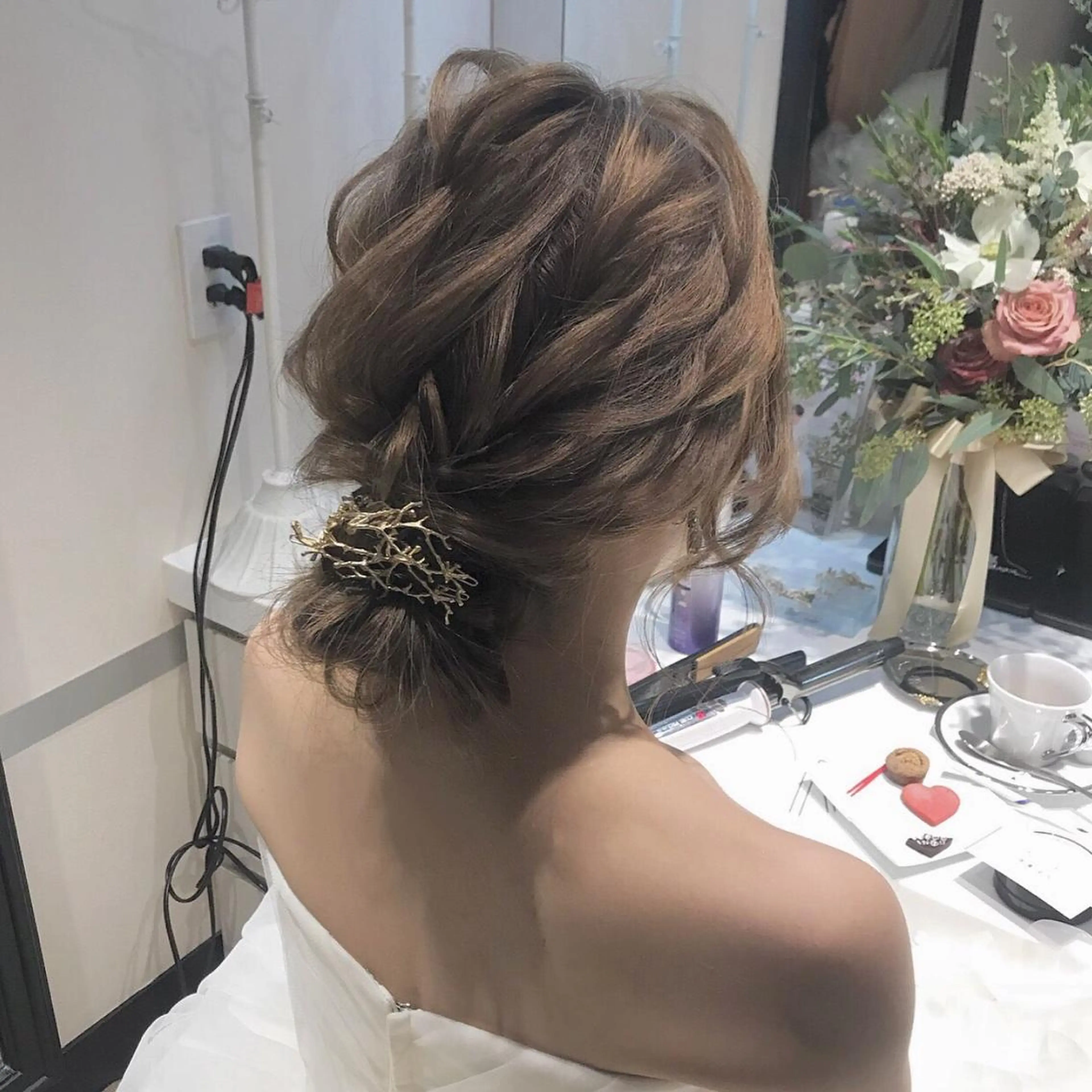 ロング カラー ヘアアレンジ ハイライト、レイヤー カット/西梅田/中西のヘアスタイル