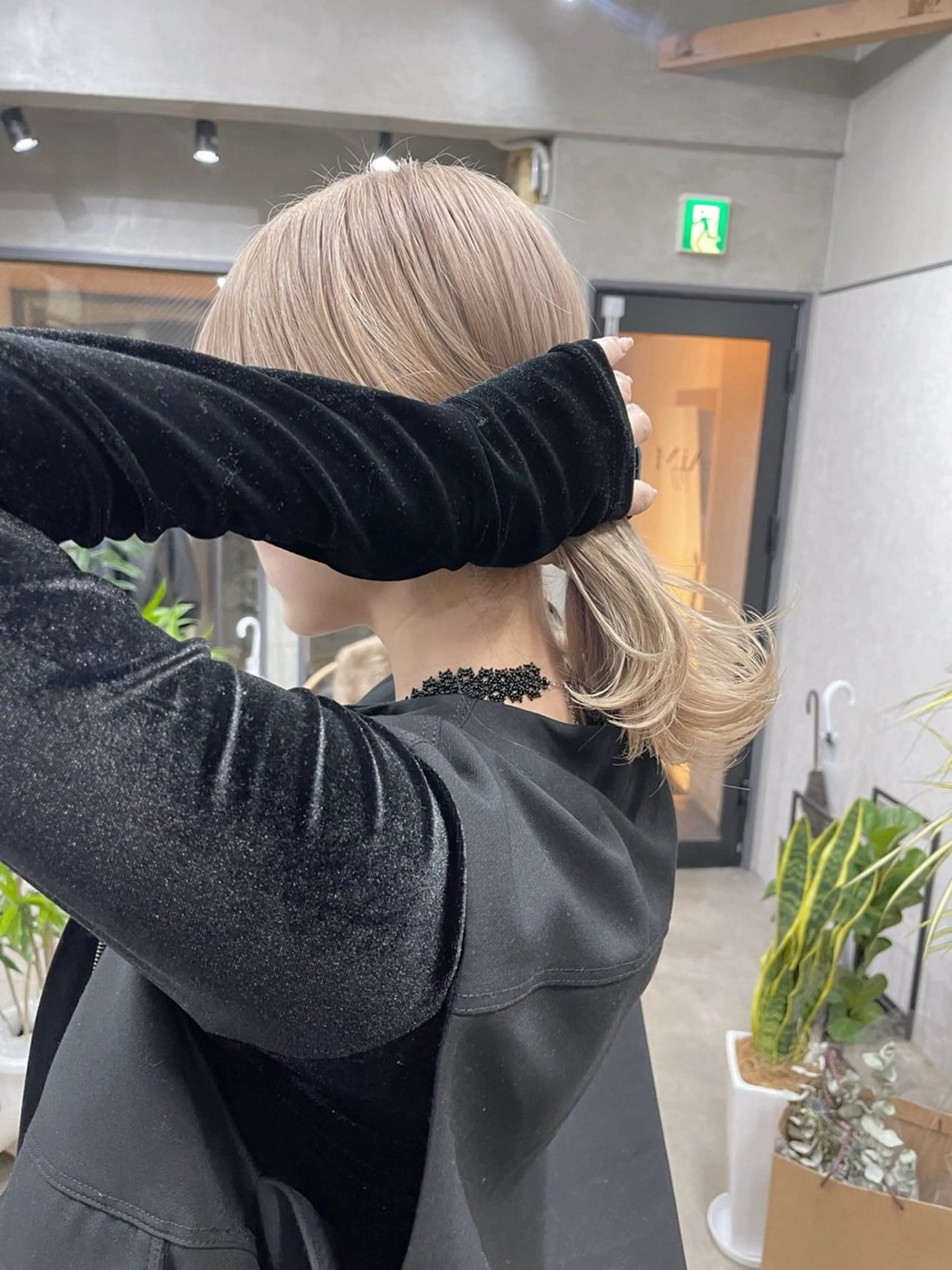 ミディアム ヘアカラー トリートメント AiM 大名　似合わせカットのヘアスタイル