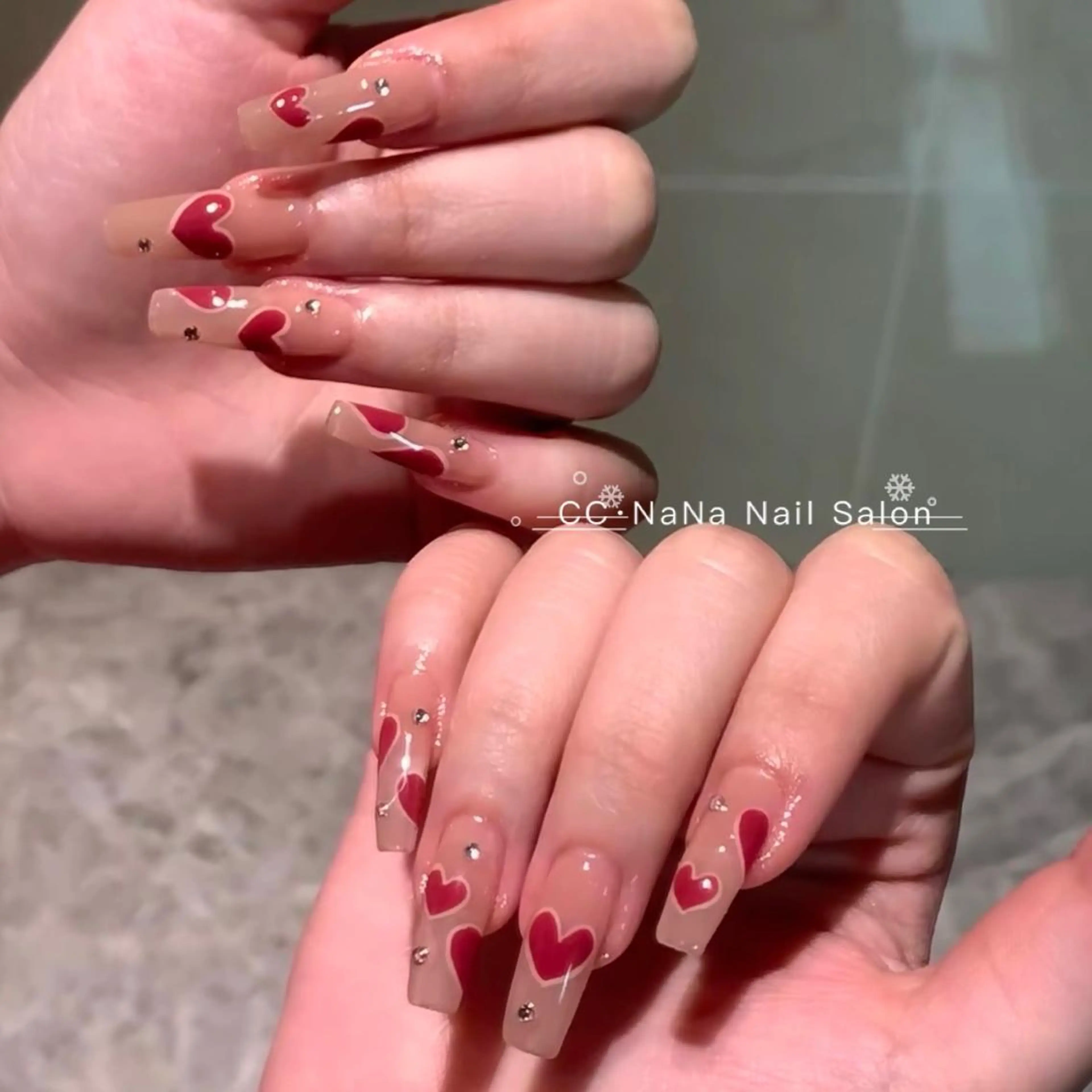 ネイル チークネイル 長さ出し フラッシュネイル フレンチネイル ハート ハンドネイル 💎CC・NaNa 韓国風ネイル🌙Cのネイルデザイン