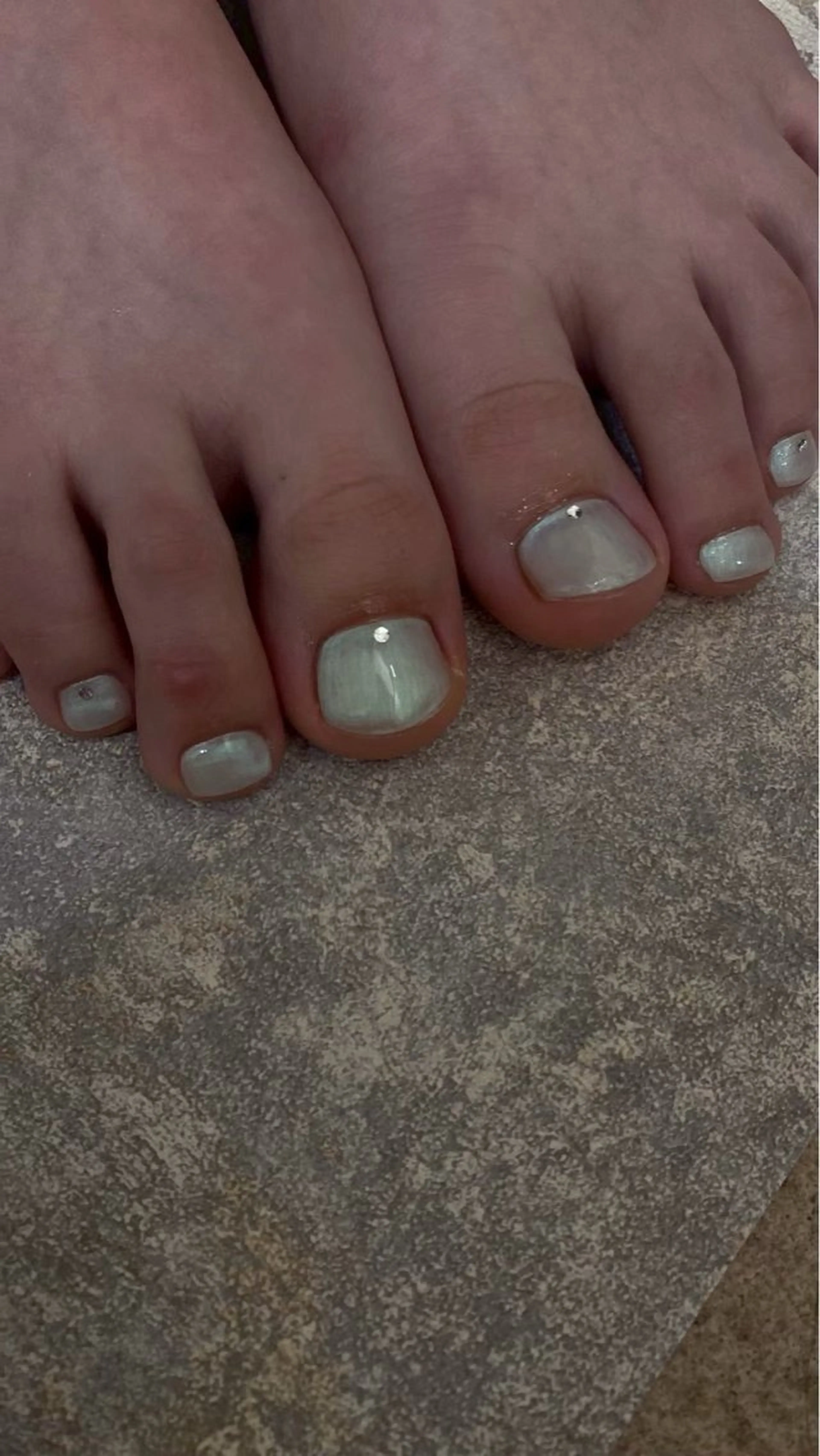 ネイル フットネイル 森下 舞華のネイルデザイン