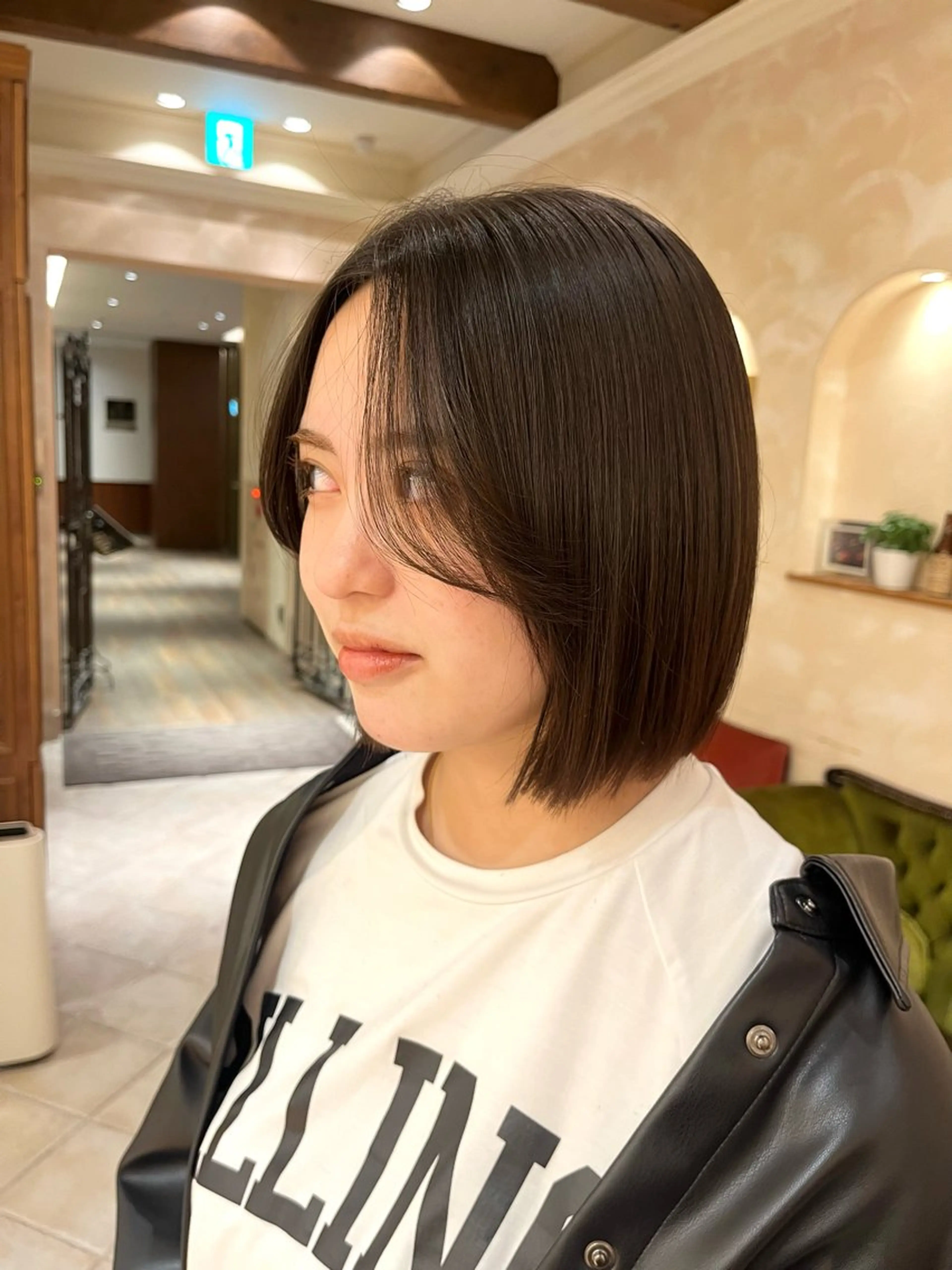 ショート ボブ 青山 莉奈のヘアスタイル