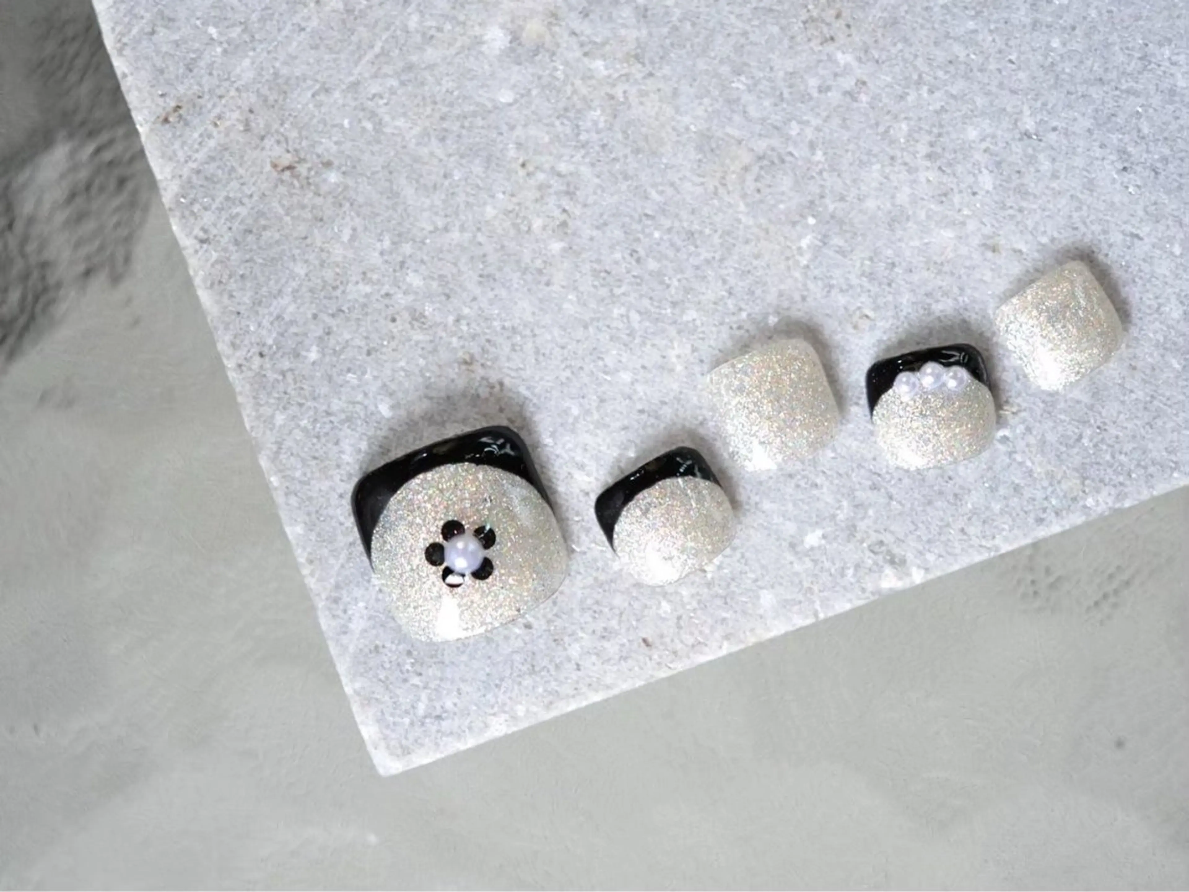 ネイル フットネイル REMIA湘南台所属・REMIA 佐藤のネイルデザイン