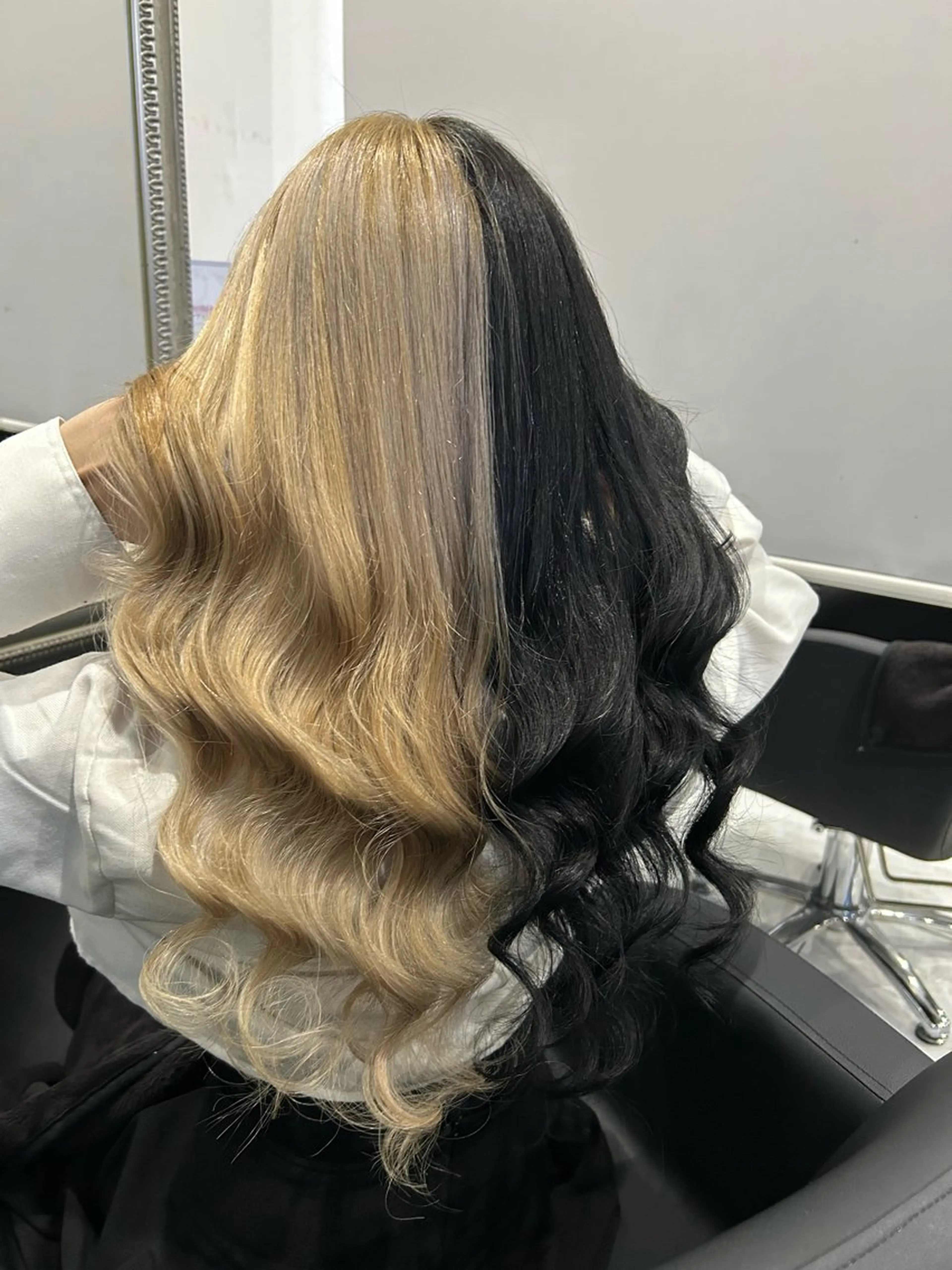 ロング ヘアカラー トリートメント エクステ HIYORI🌺 /ジェルムのヘアスタイル