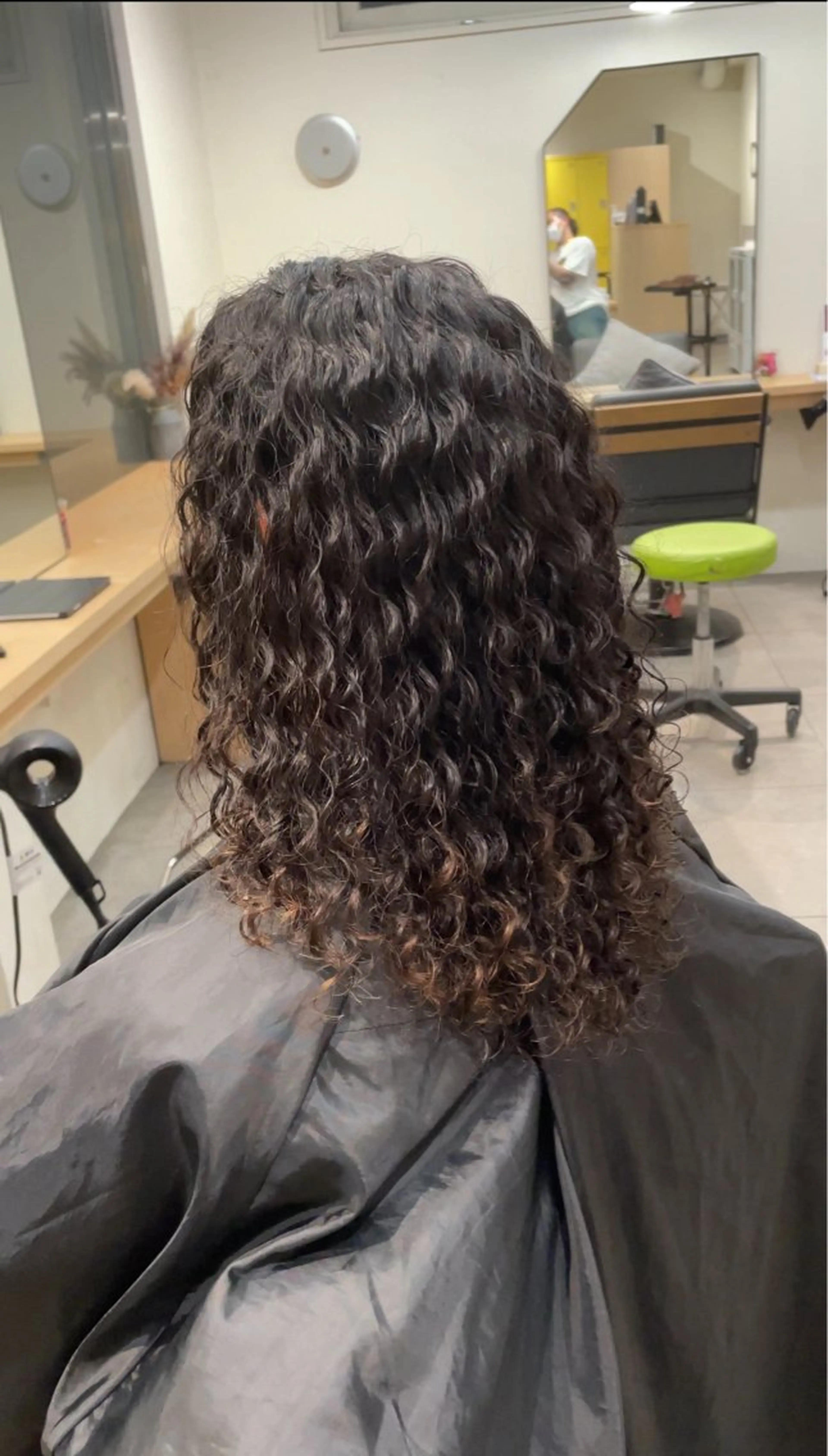 セミロング パーマ セミロングパーマ Le'a所属・渋谷/フェード/ 國分 翔のヘアスタイル