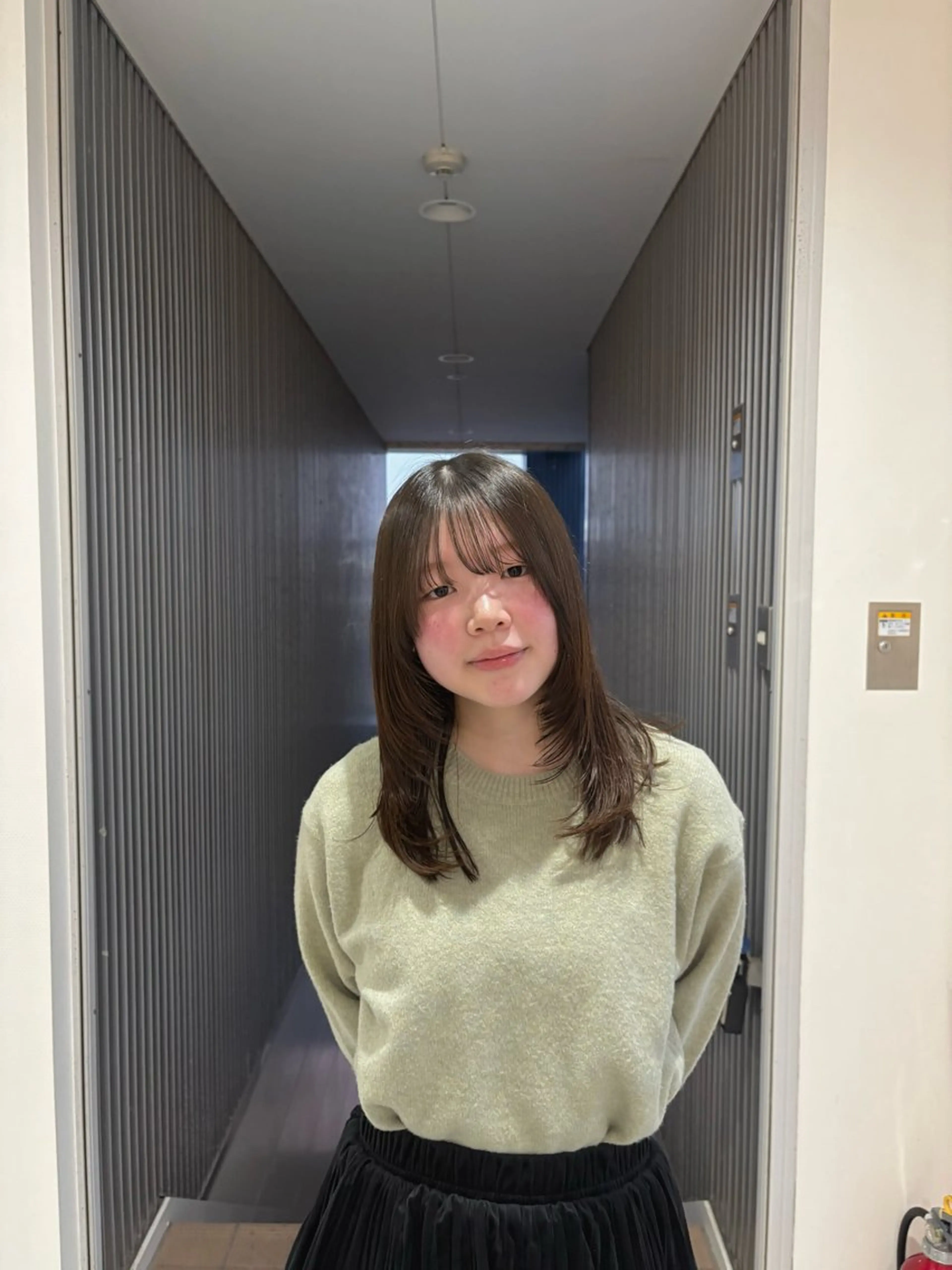 ロング レイヤーカット LUVISM 神田こころのヘアスタイル