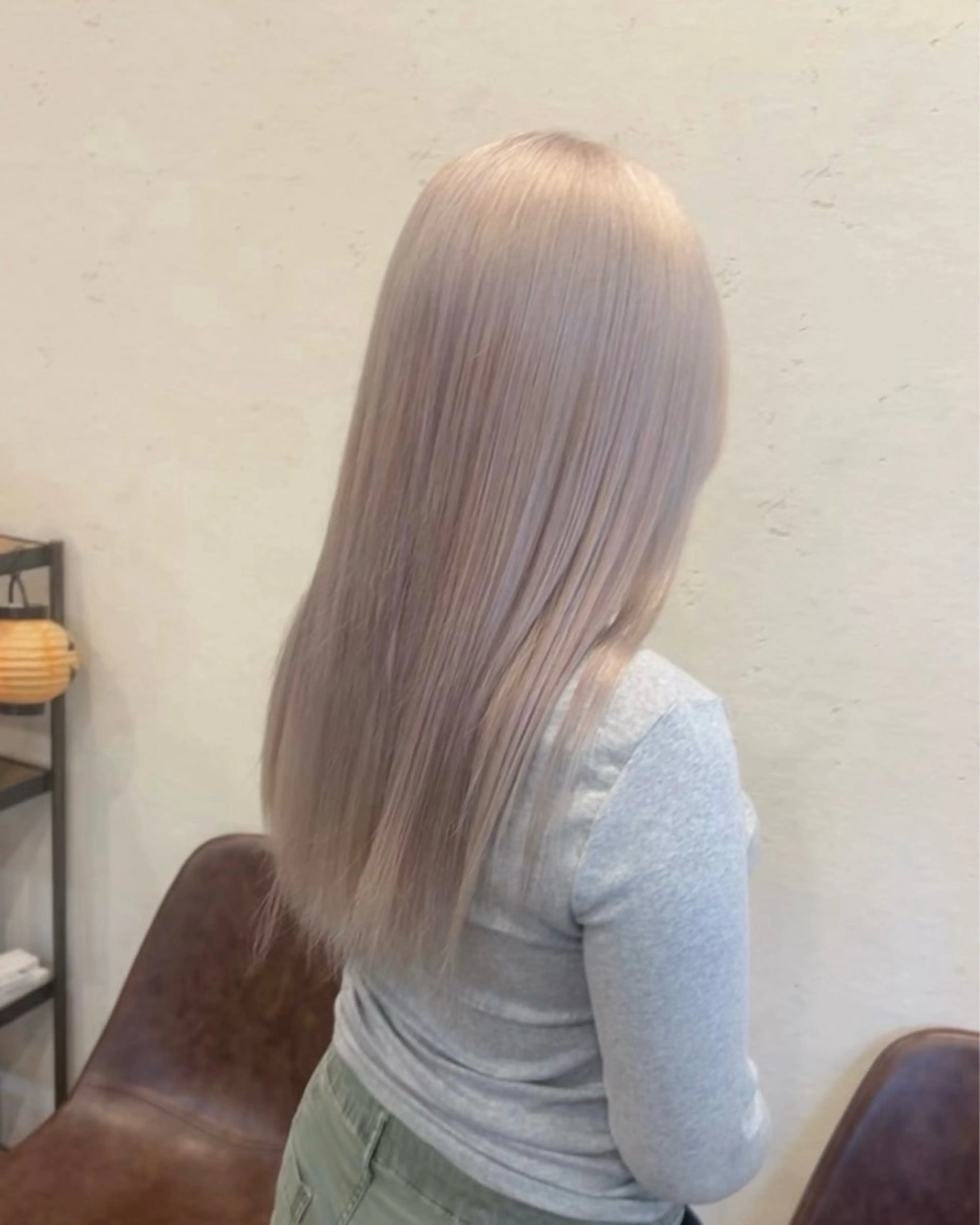 【リピーター限定♡】ケアブリーチ＋プレミアムカラー＋髪質改善トリートメントの写真