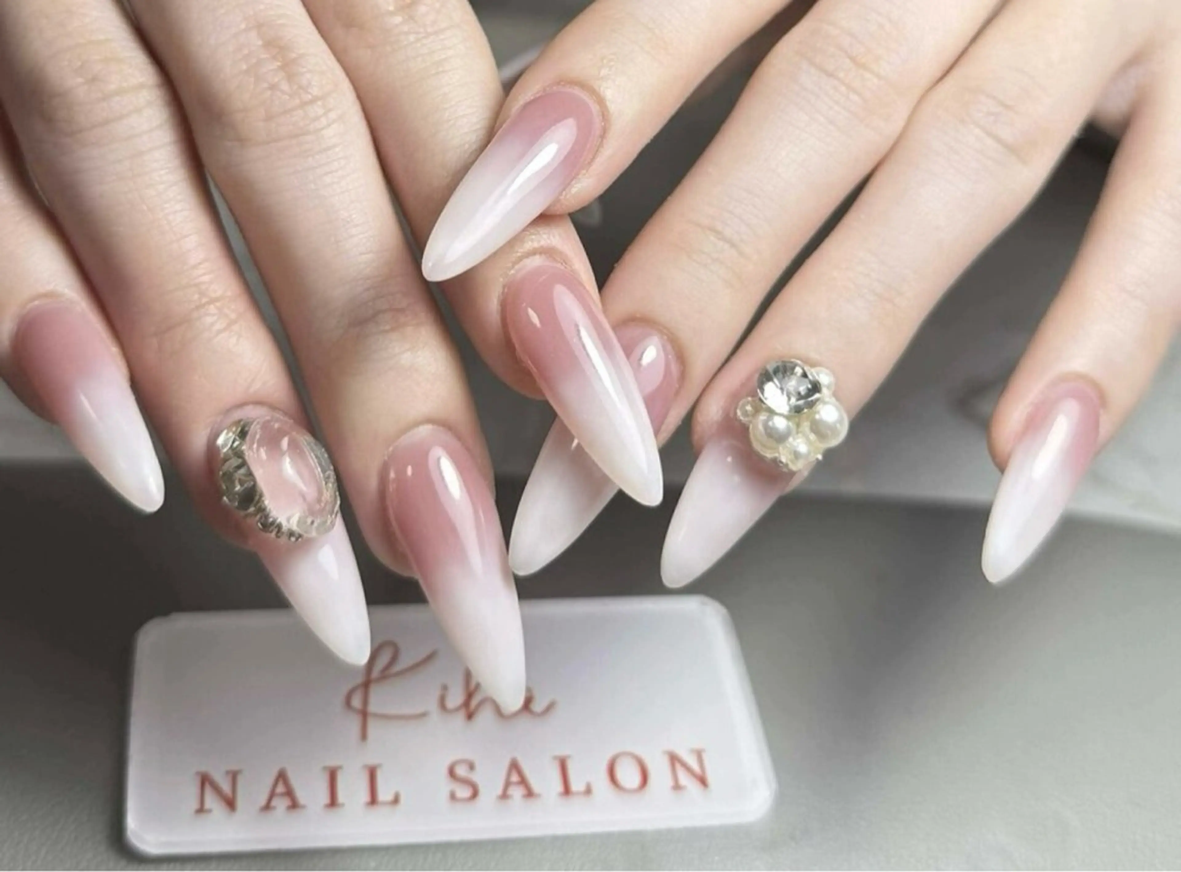 ネイル 清水 ユナのネイルデザイン