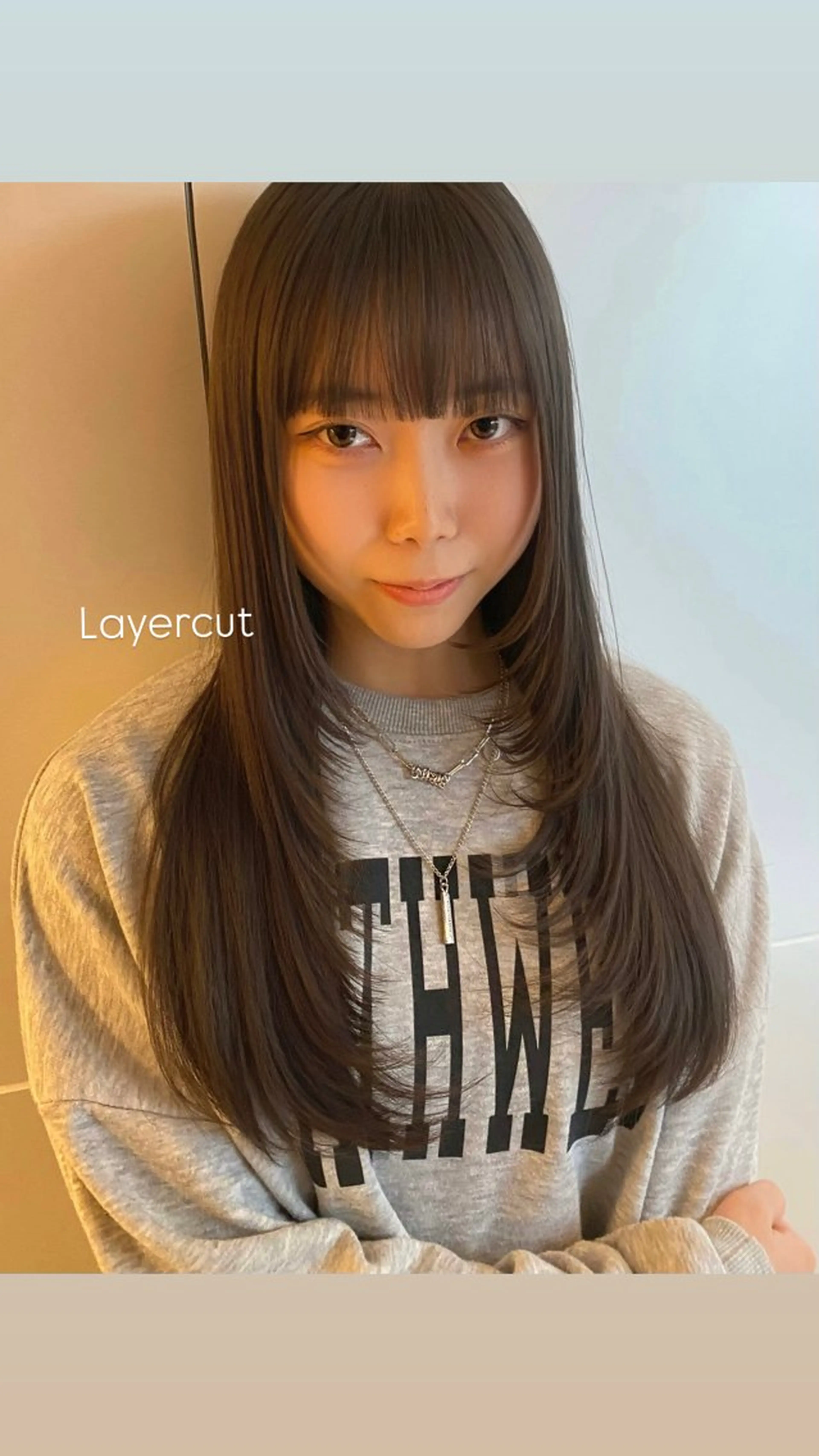 セミロング カラー ヘアアレンジ ブリーチ ブラウンカラー チョコレートブラウン 透明感カラー ナチュラルブラウン カット ヘアカラー 顔周り小顔レイヤー ×ブリーチなしカラーのヘアスタイル