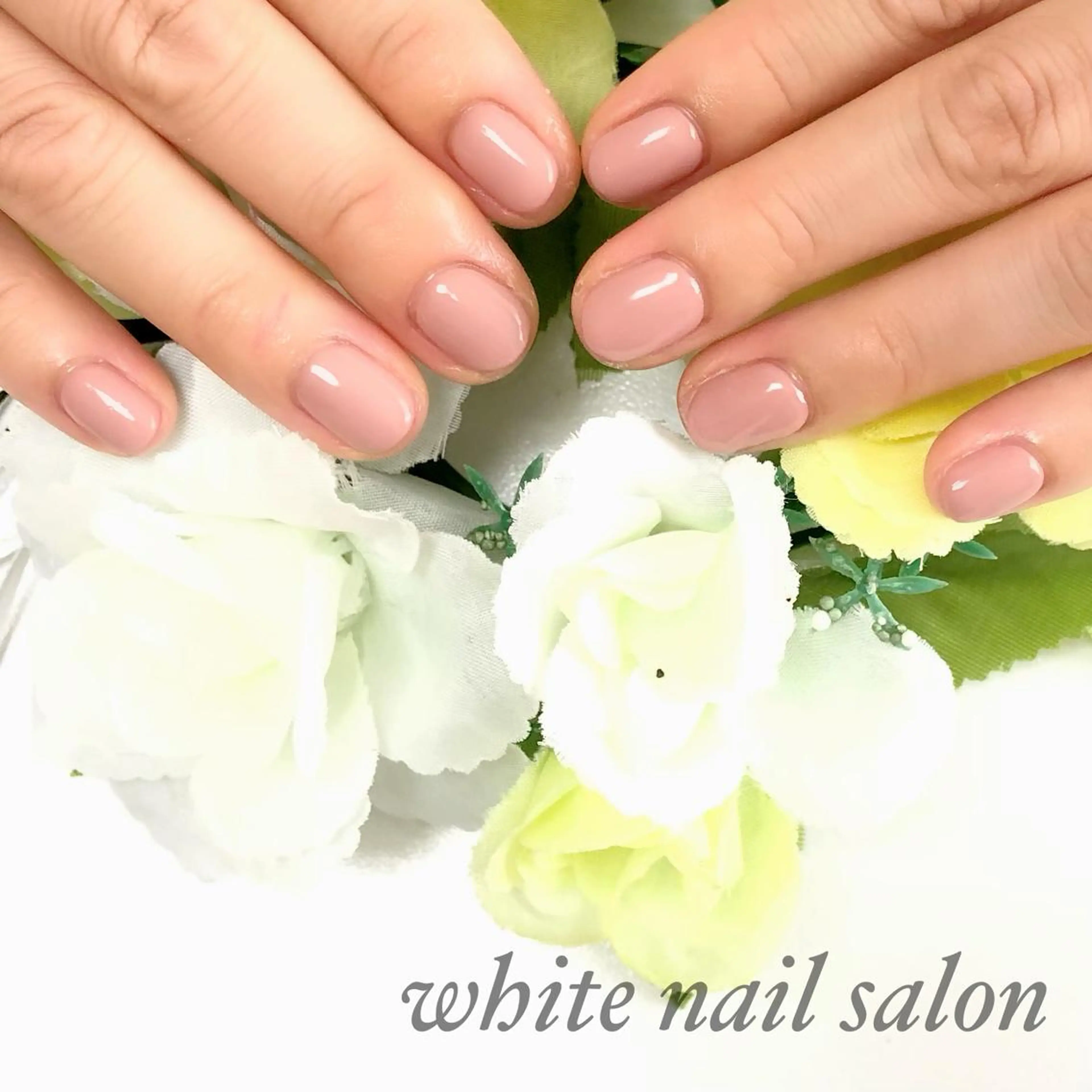 ネイル アートネイル フレンチネイル ジェルネイル ハードジェル 持ち込み ハンドネイル white nail salonのネイルデザイン