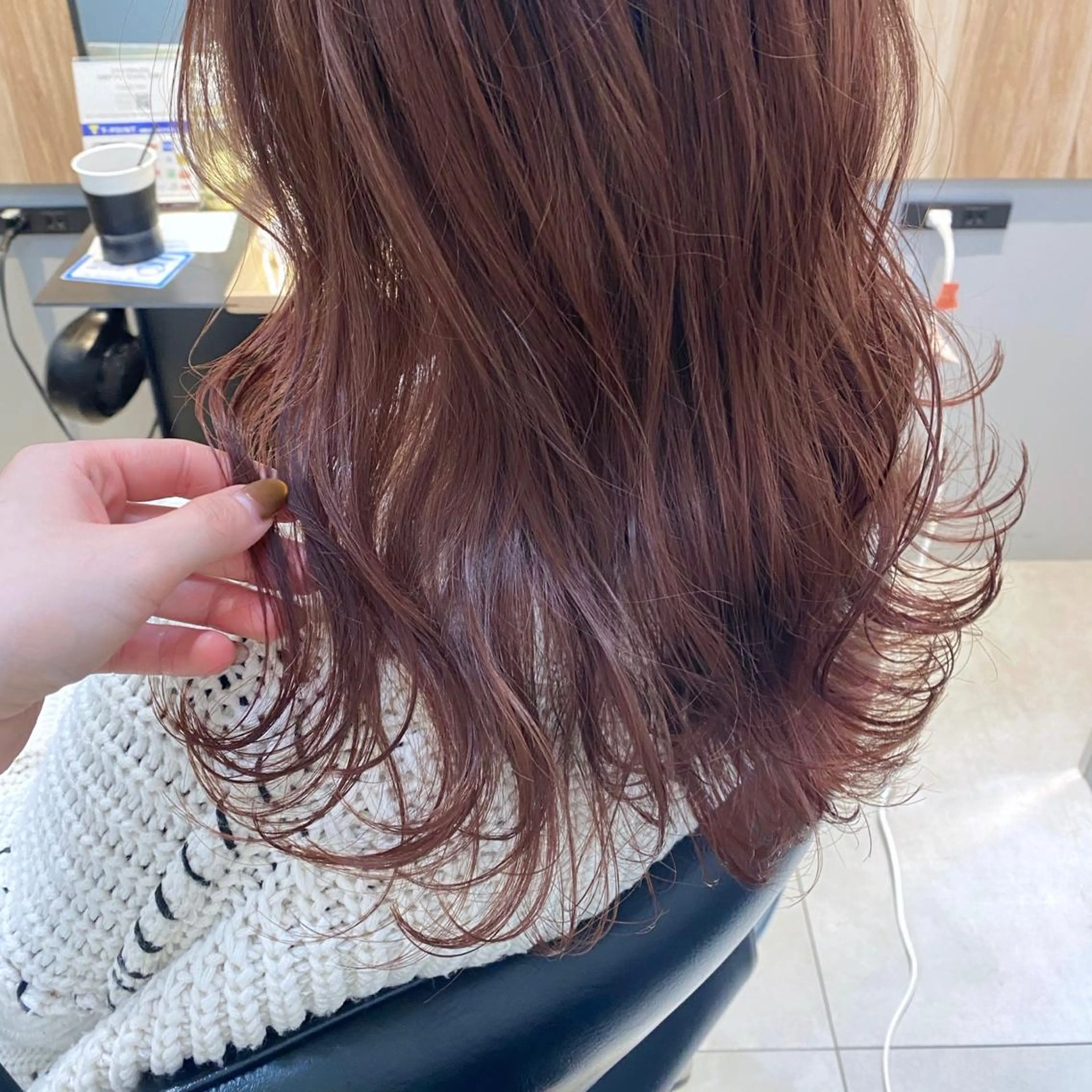 ミディアム カラー カット ヘアカラー GOTODAY  神戸三宮店所属・Hatanaka Airiのヘアスタイル