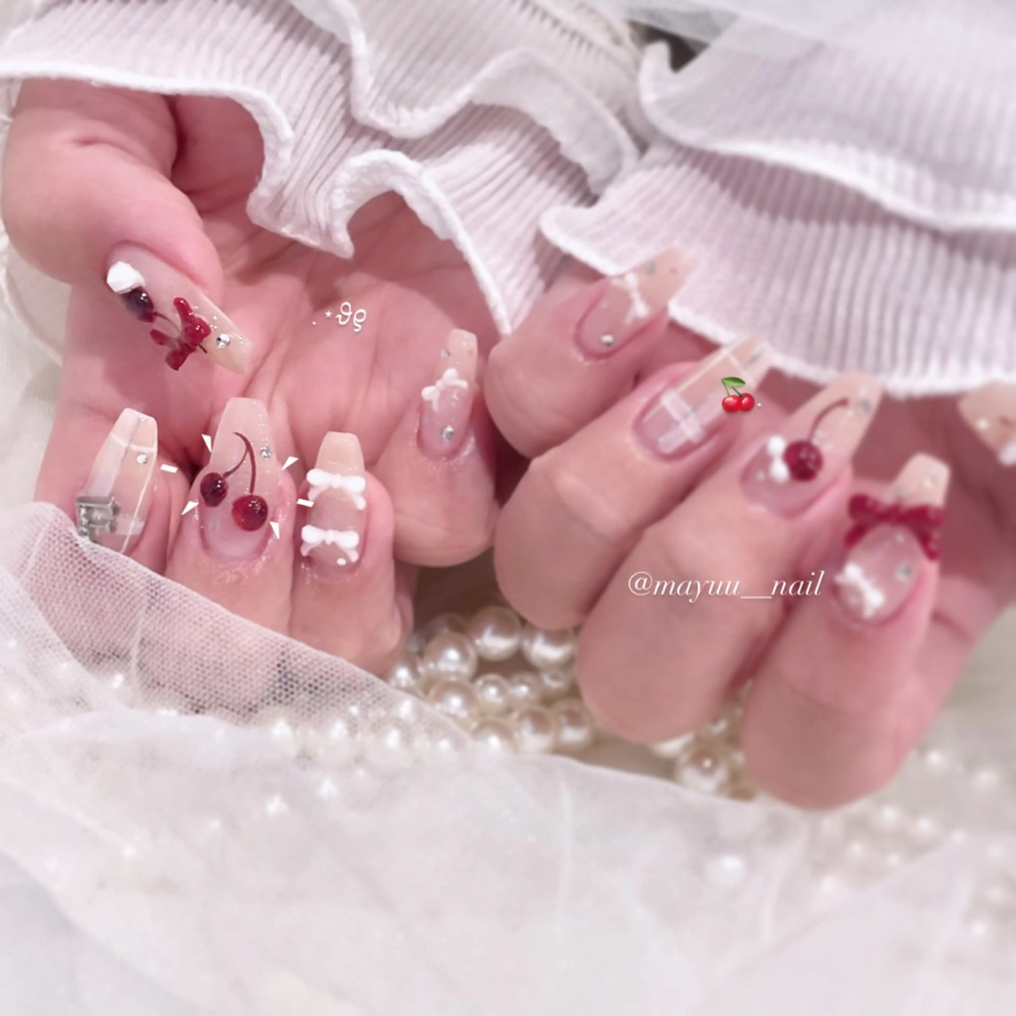 ネイル ハンドネイル 🎀 Mayu 🎀痛ネイルのネイルデザイン