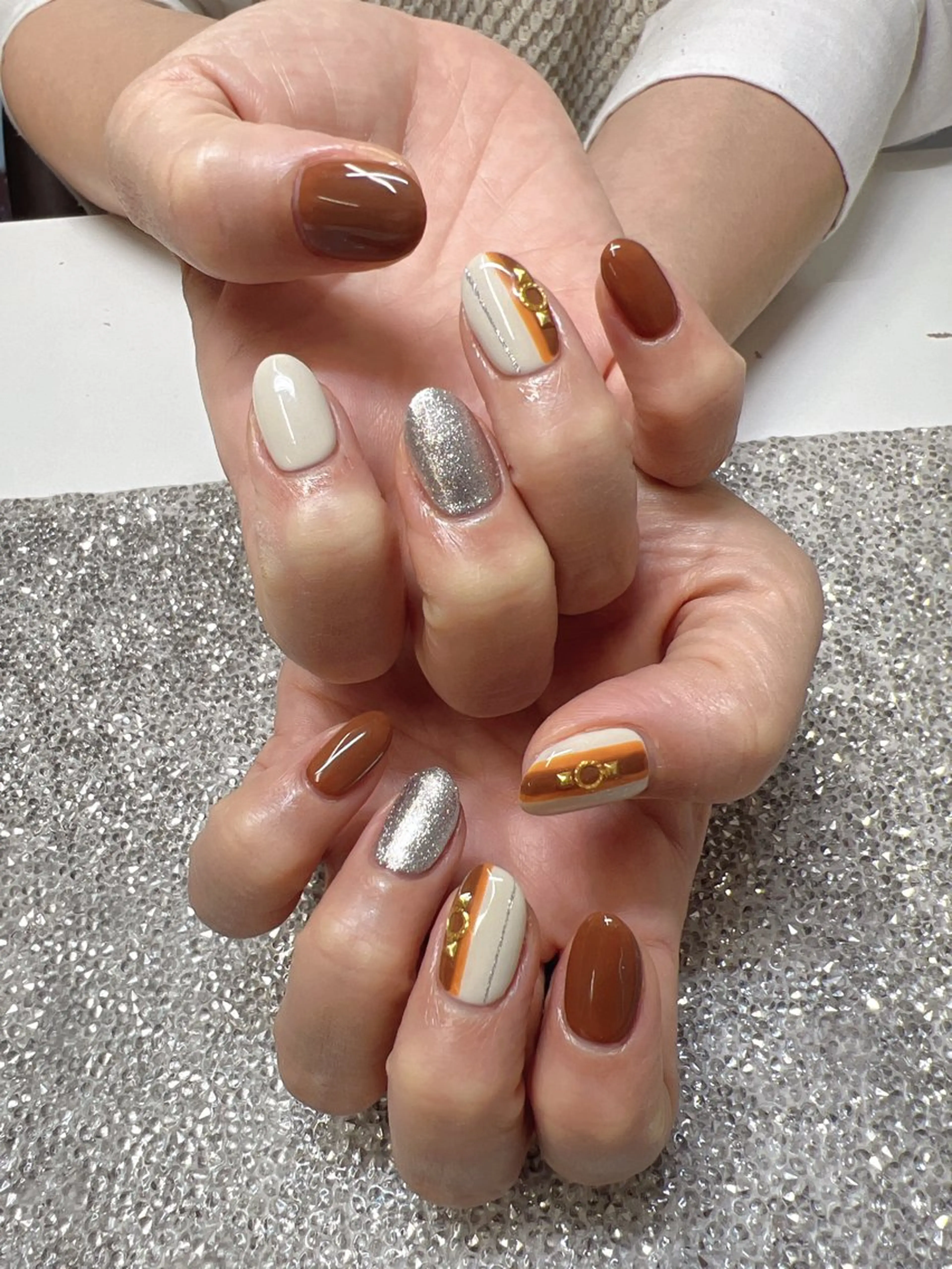 ネイル Guarendo錦糸町店所属・ガレンドウ 白澤 愛子のネイルデザイン