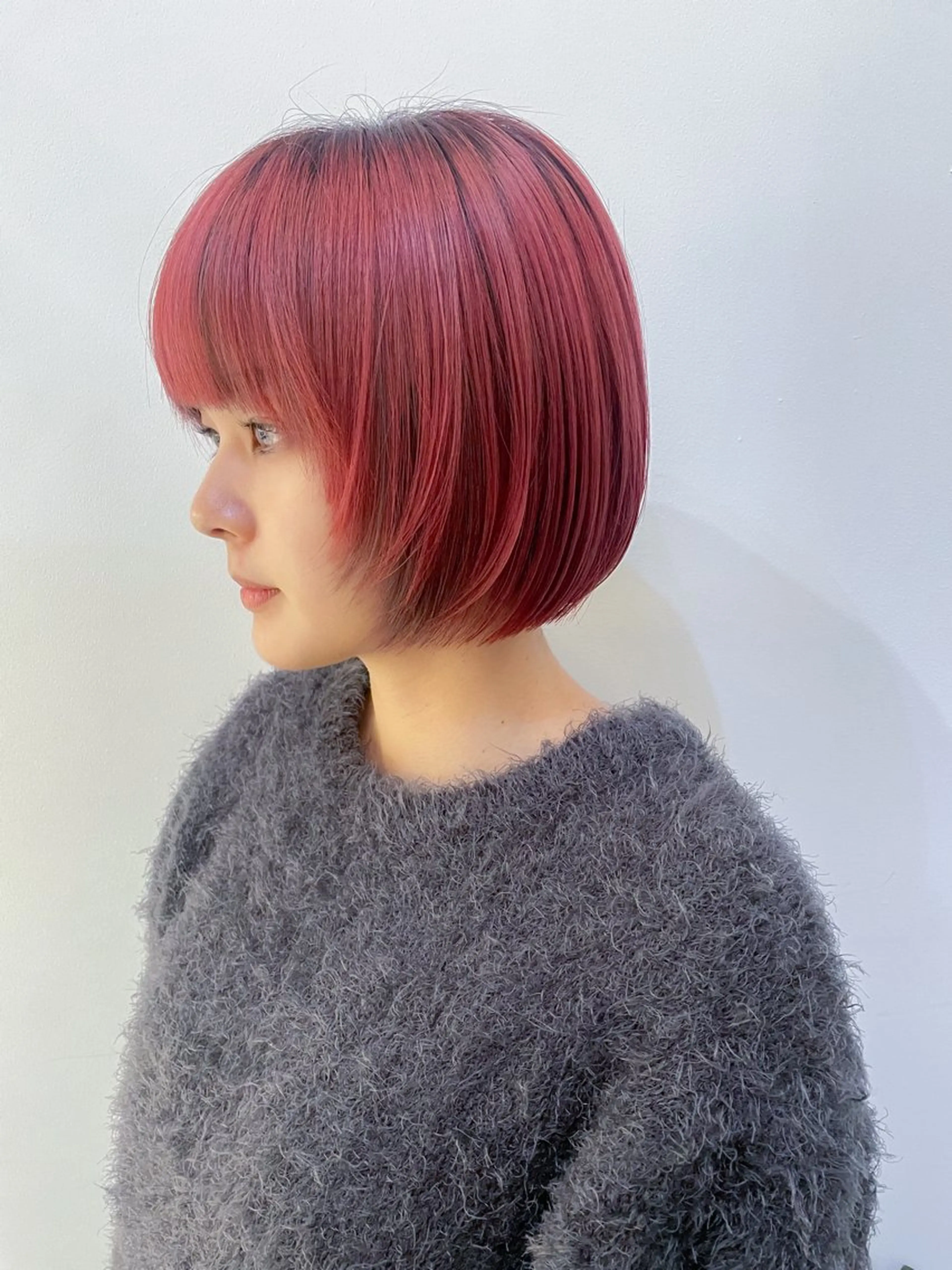 ショート カラー デザインカラー インナーカラー レッドカラー カット ヘアカラー トリートメント ボブ ブリーチ/miinaのヘアスタイル