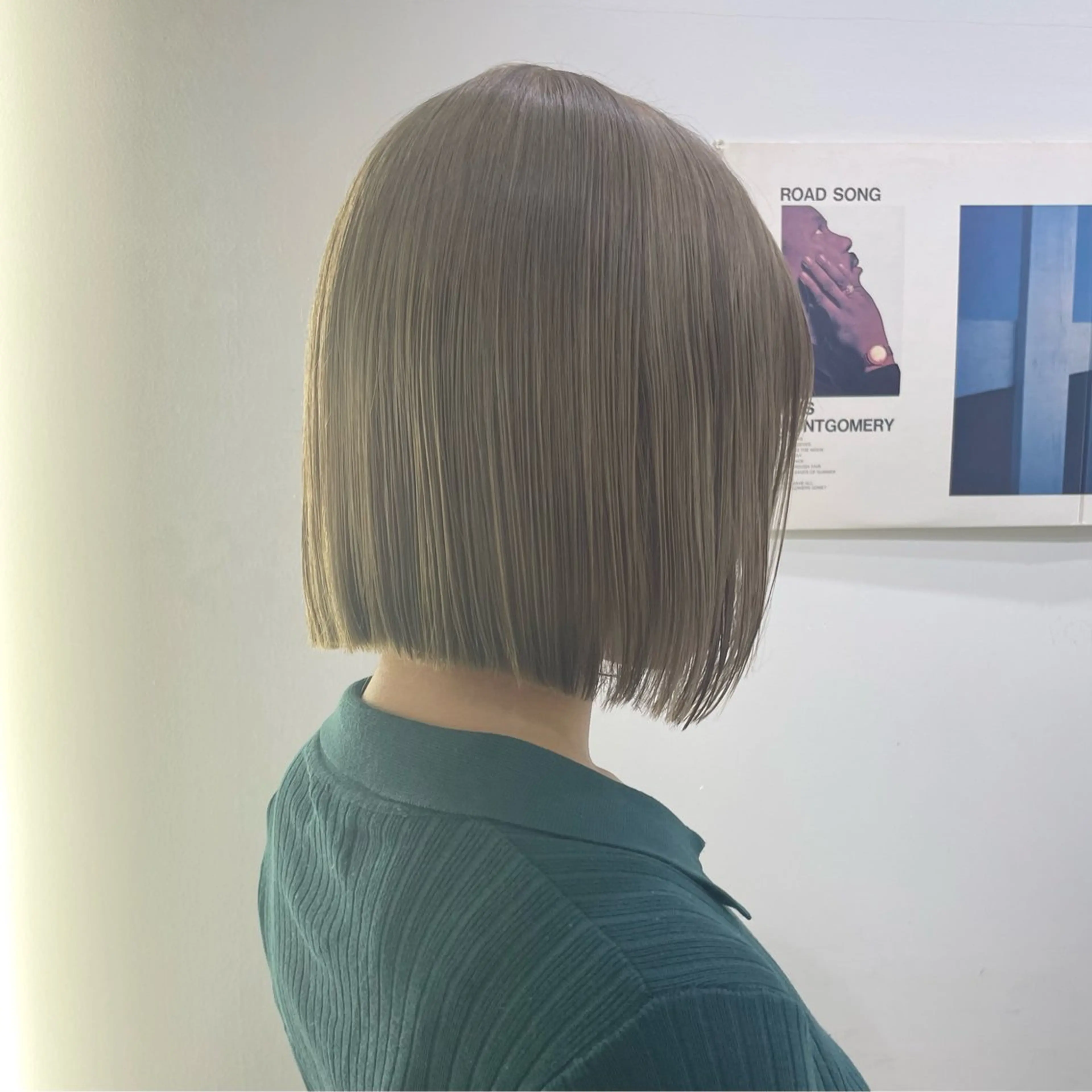 ショート カラー ハイトーン×デザイン 🪽🫧HIKARIのヘアスタイル