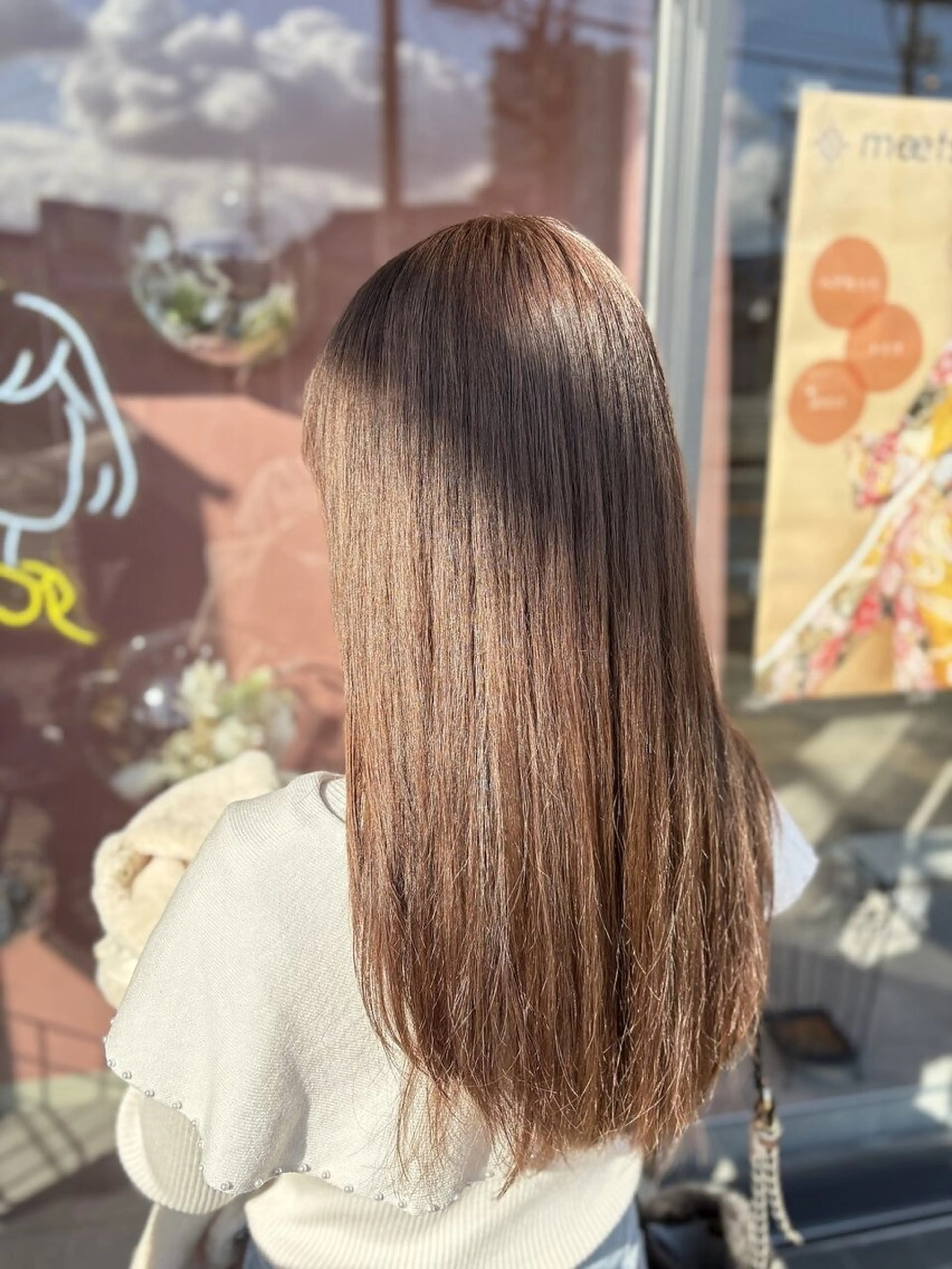 カラー 西原 愛紗のヘアスタイル