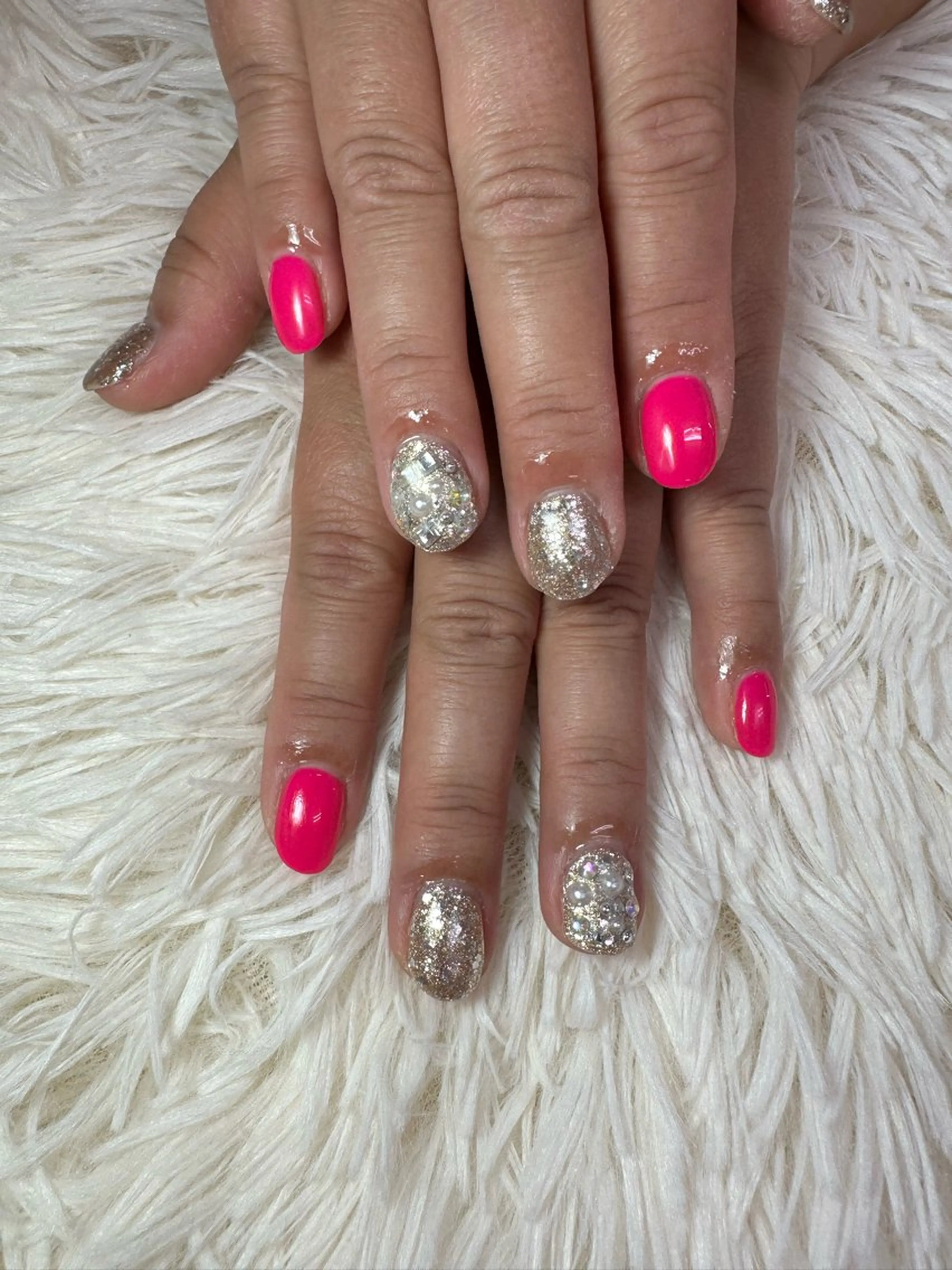 ショート MOE .Kのネイルデザイン