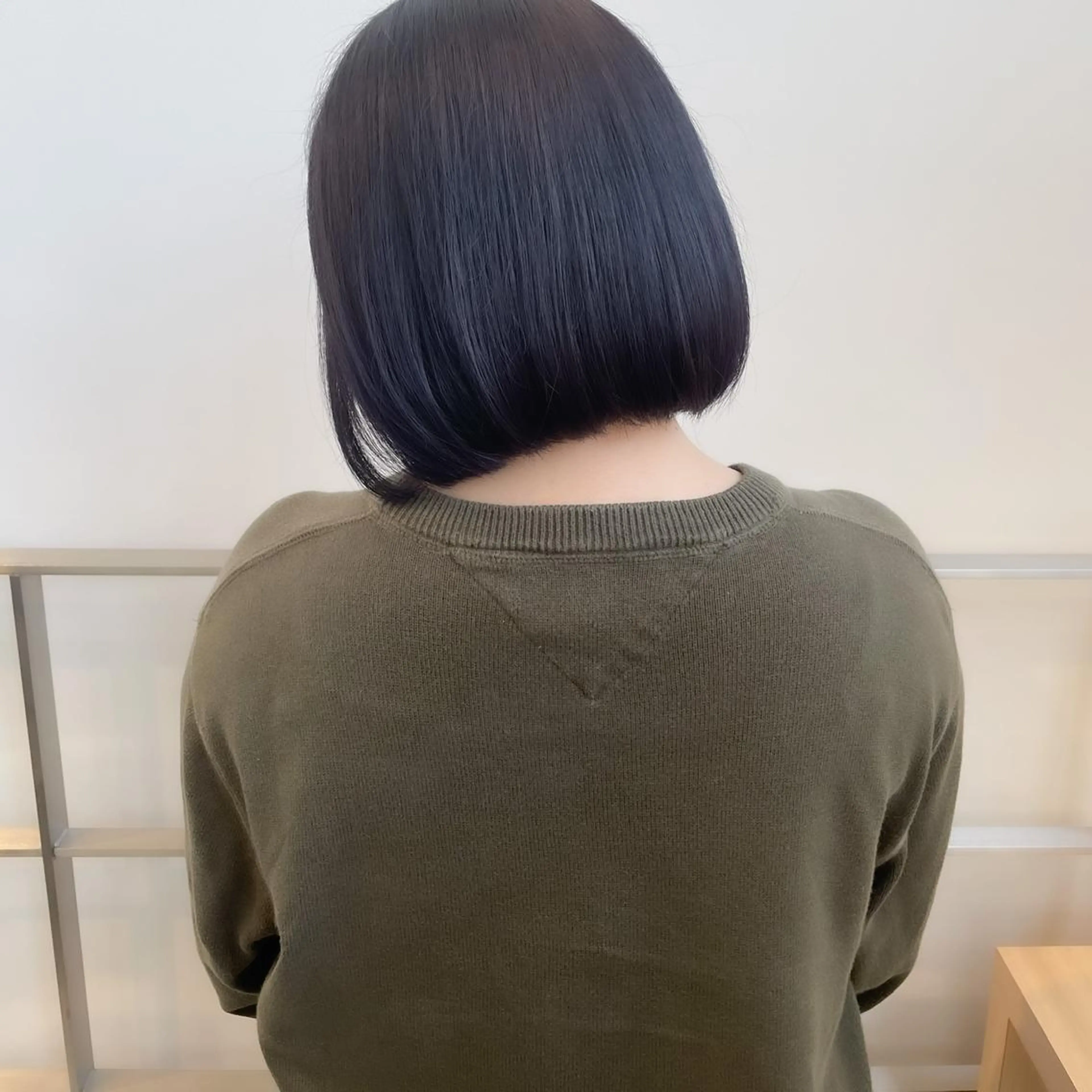 ショート カラー ヘアアレンジ ミニボブ/ブリーチ 🌈MISATOのヘアスタイル