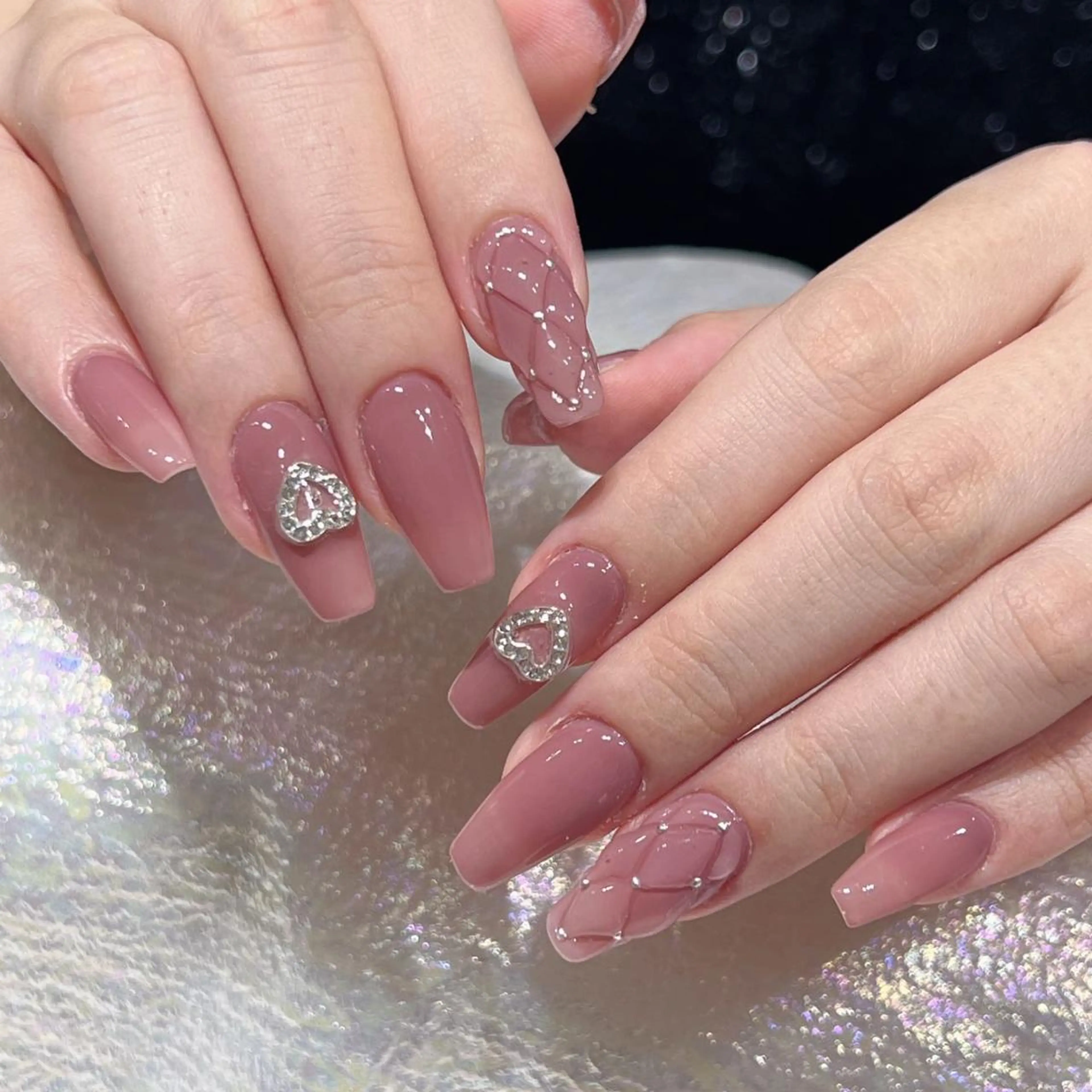 ネイル ハンドネイル Queens PUPUのネイルデザイン