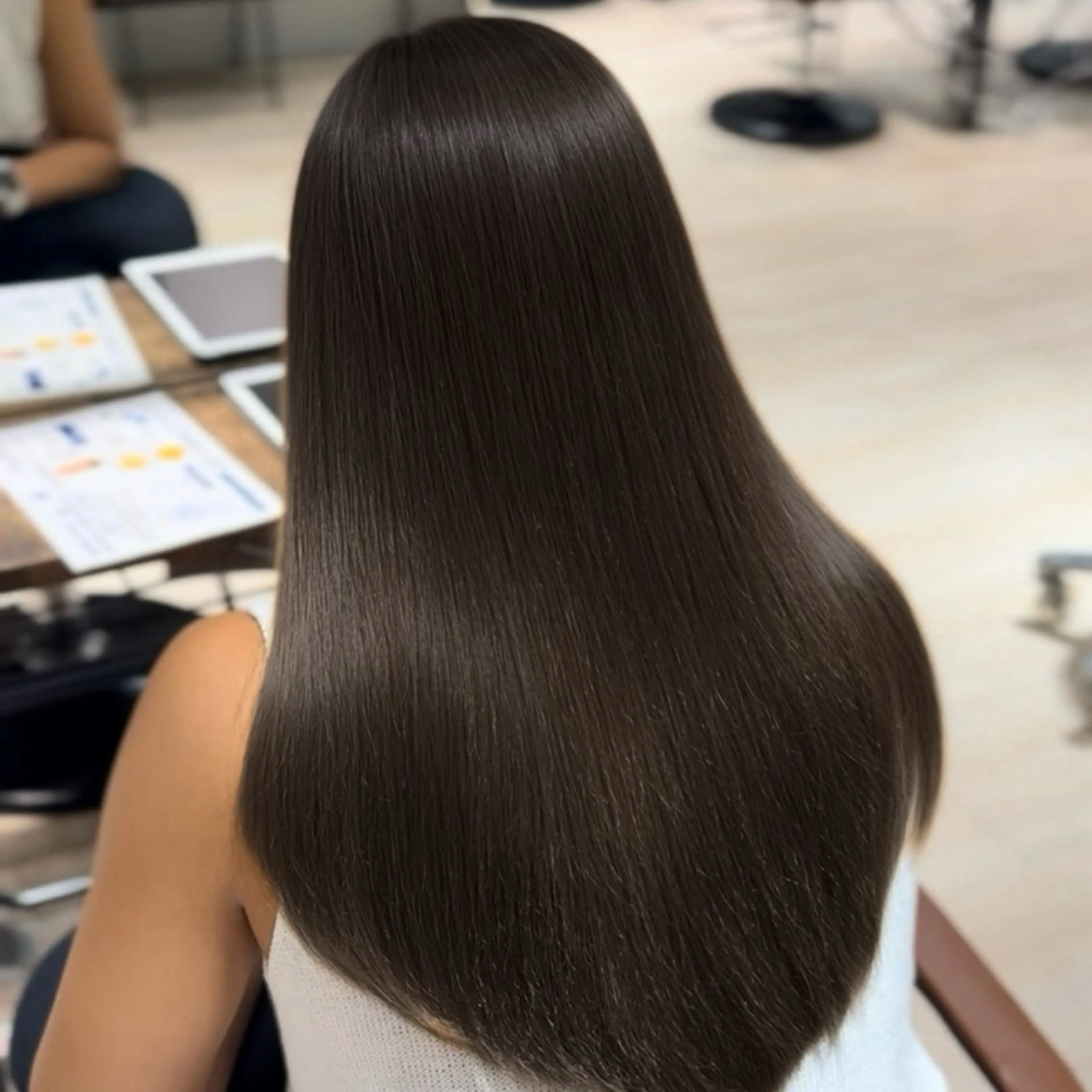 ロング くびれヘア 髪質改善 韓国風ヘア 縮毛矯正 酸性ストレート カット ヘアカラー トリートメント 韓国ヘア🇰🇷× 髪質改善🫧テルのヘアスタイル