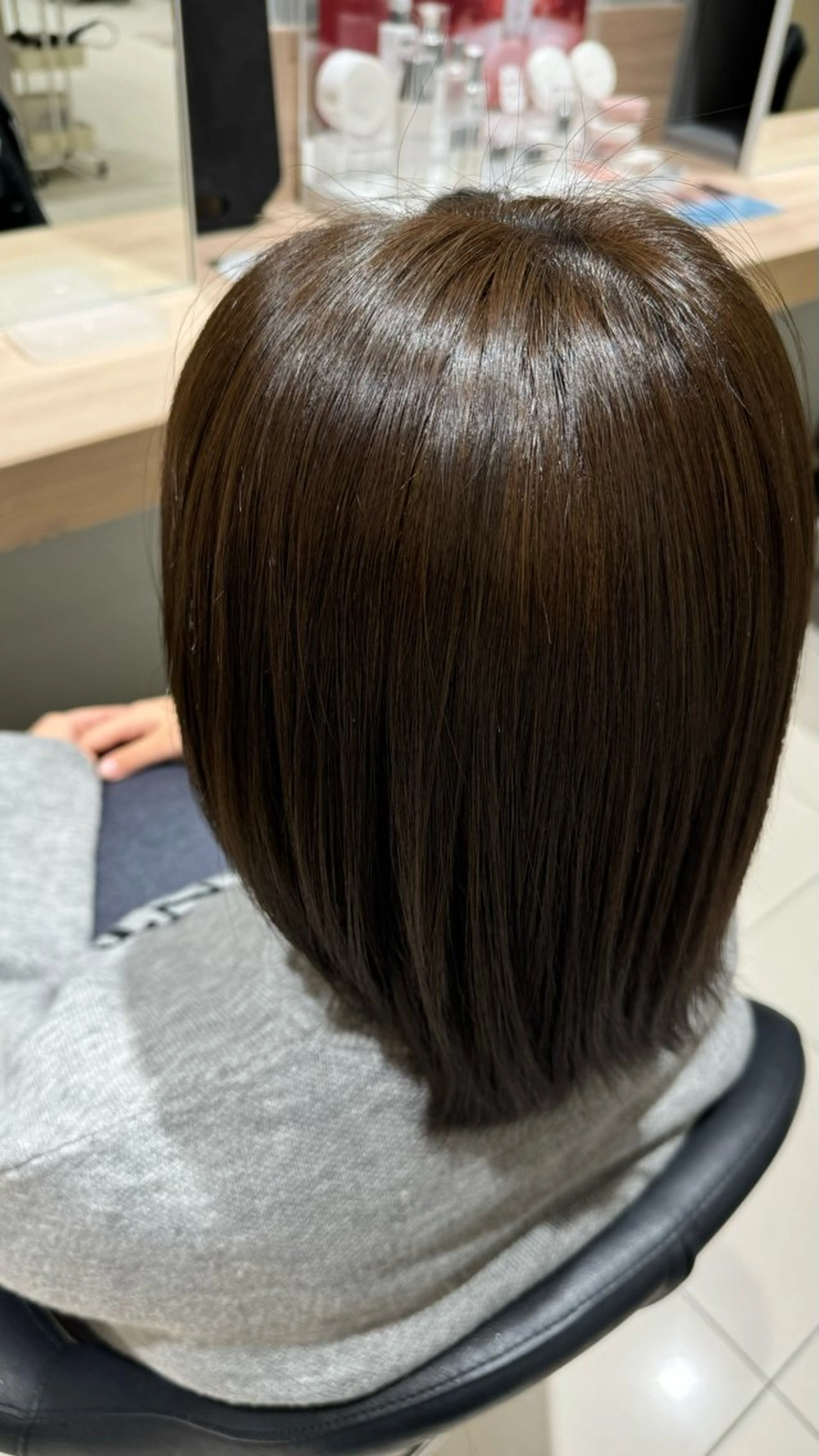 カラー 田中 璃乃のヘアスタイル