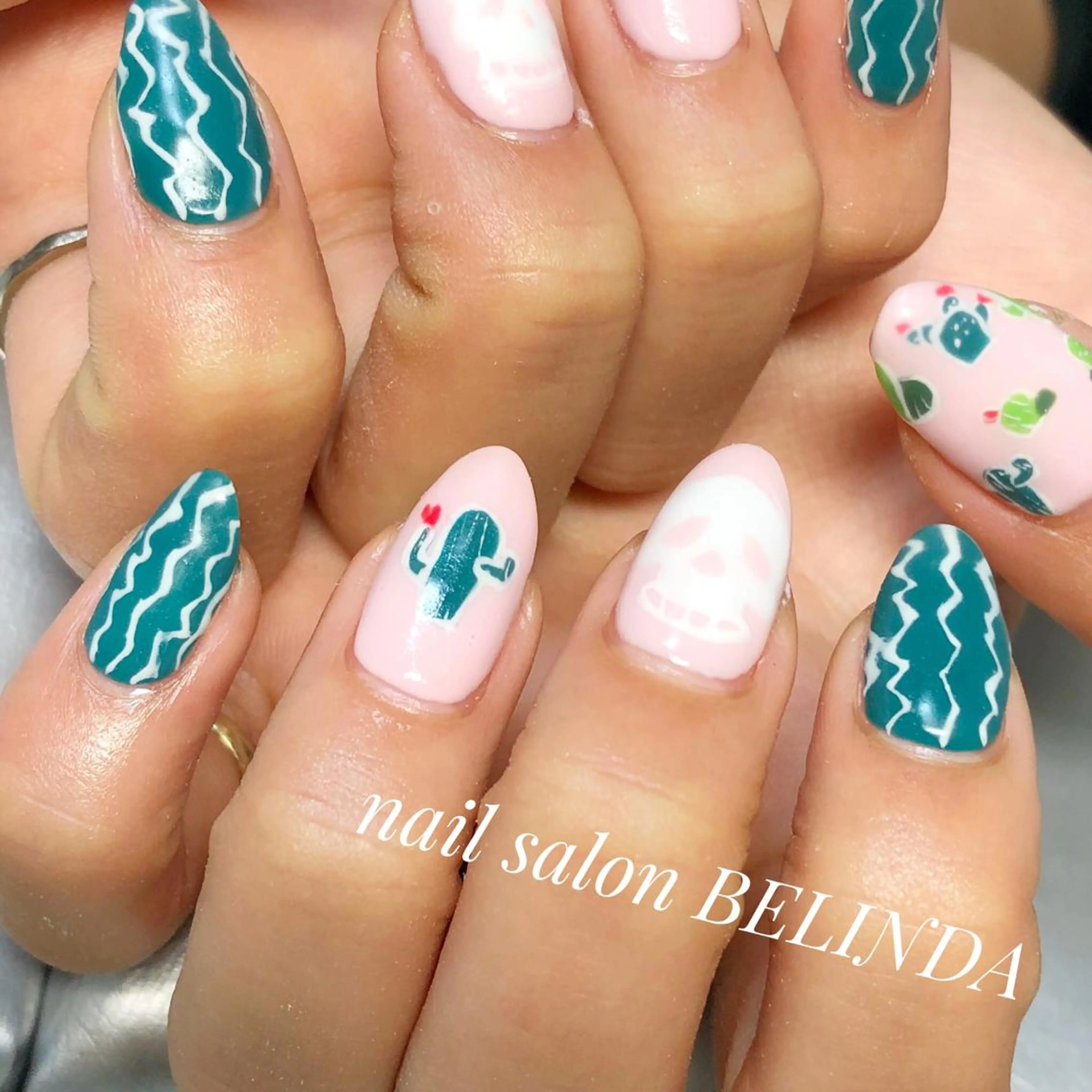 ネイル ハンドネイル 毛利 ゆりあのエステ・リラクイメージ