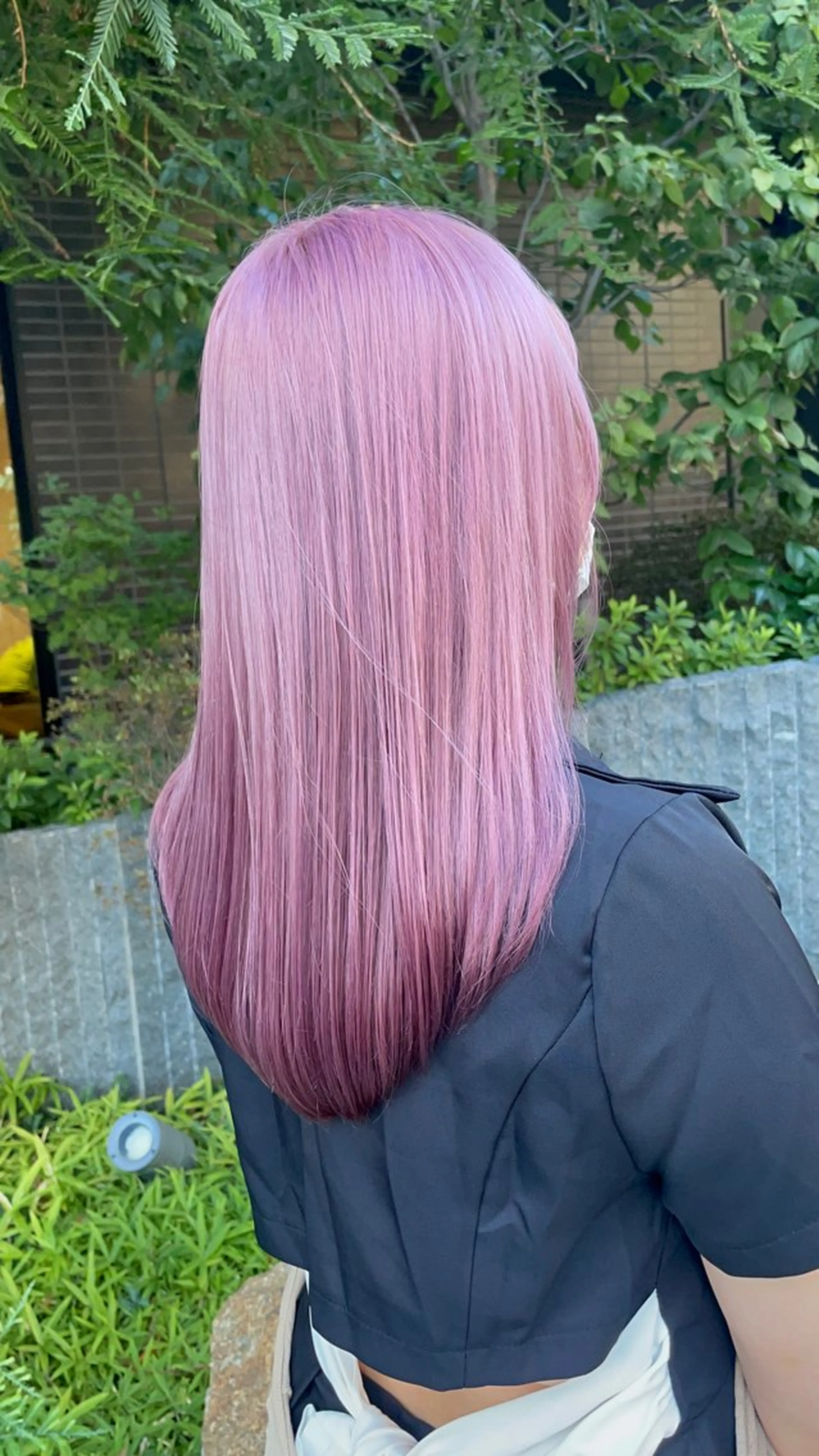 セミロング カラー ハイトーンカラー ピンクカラー ピンクパープル パープルカラー TETE所属・chloe 【クロエ】のヘアスタイル