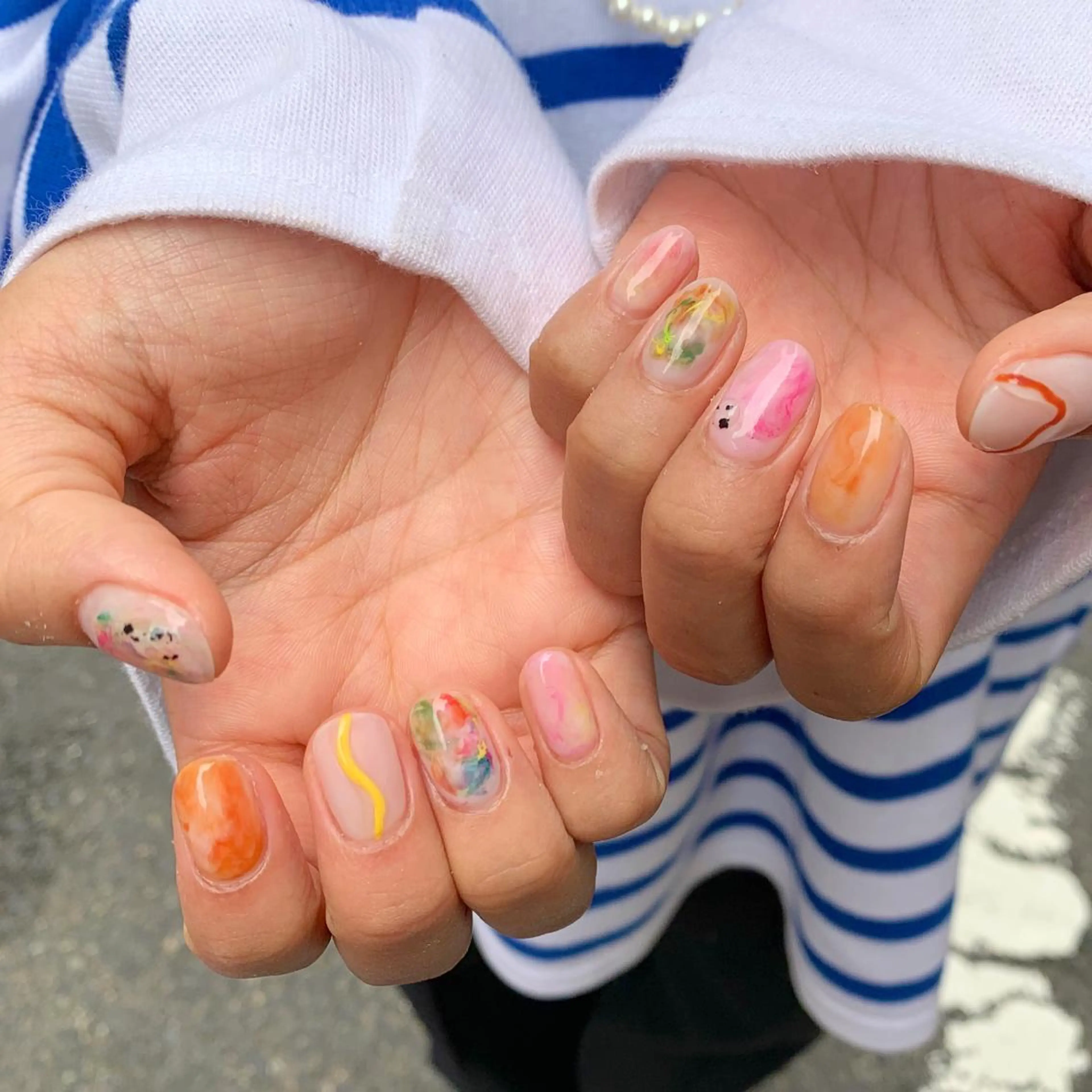 ネイル アートネイル ニュアンスネイル mana ☾のネイルデザイン