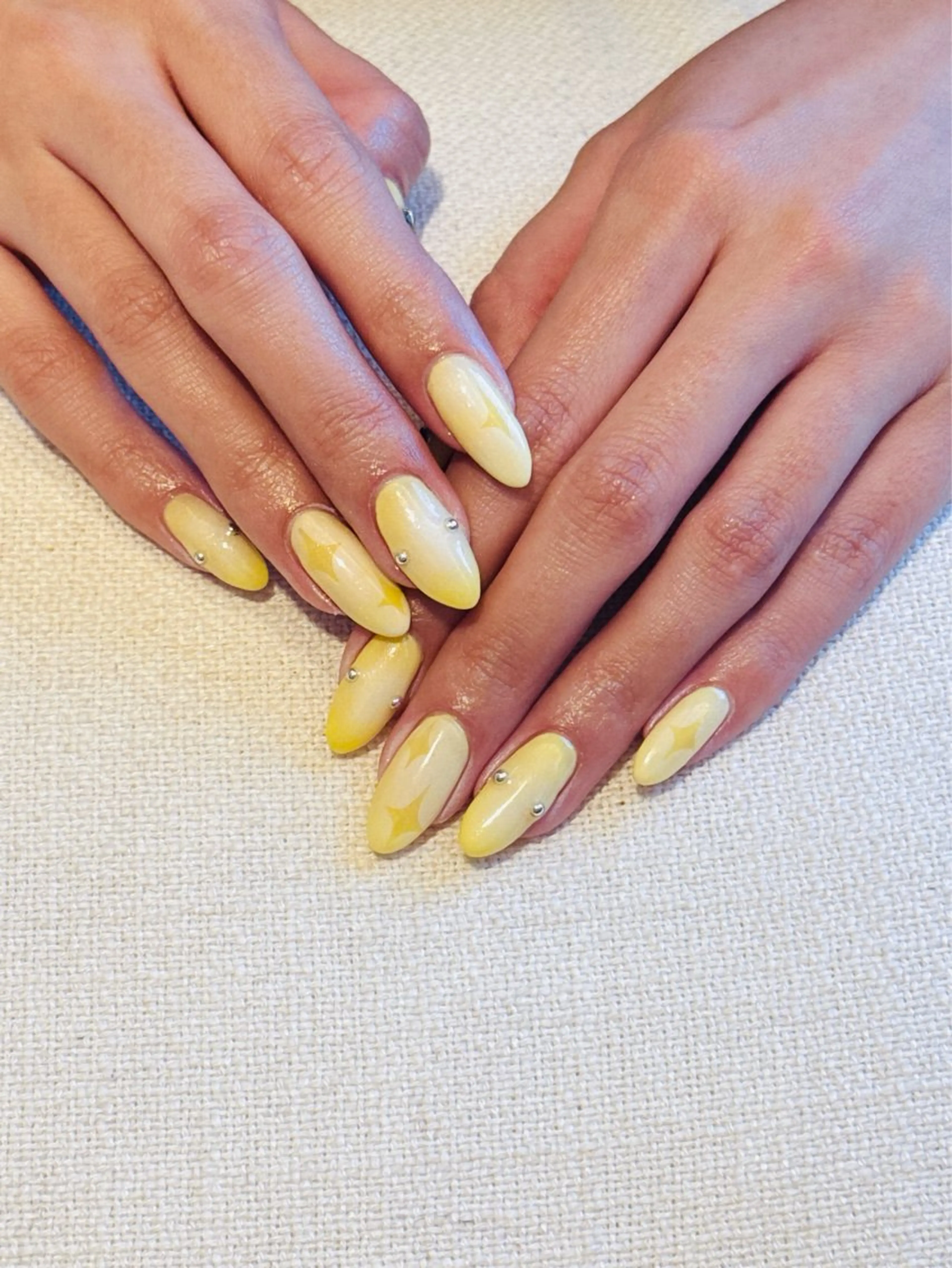 エアブラシ‼️オフあり、デザインネイル💅の写真