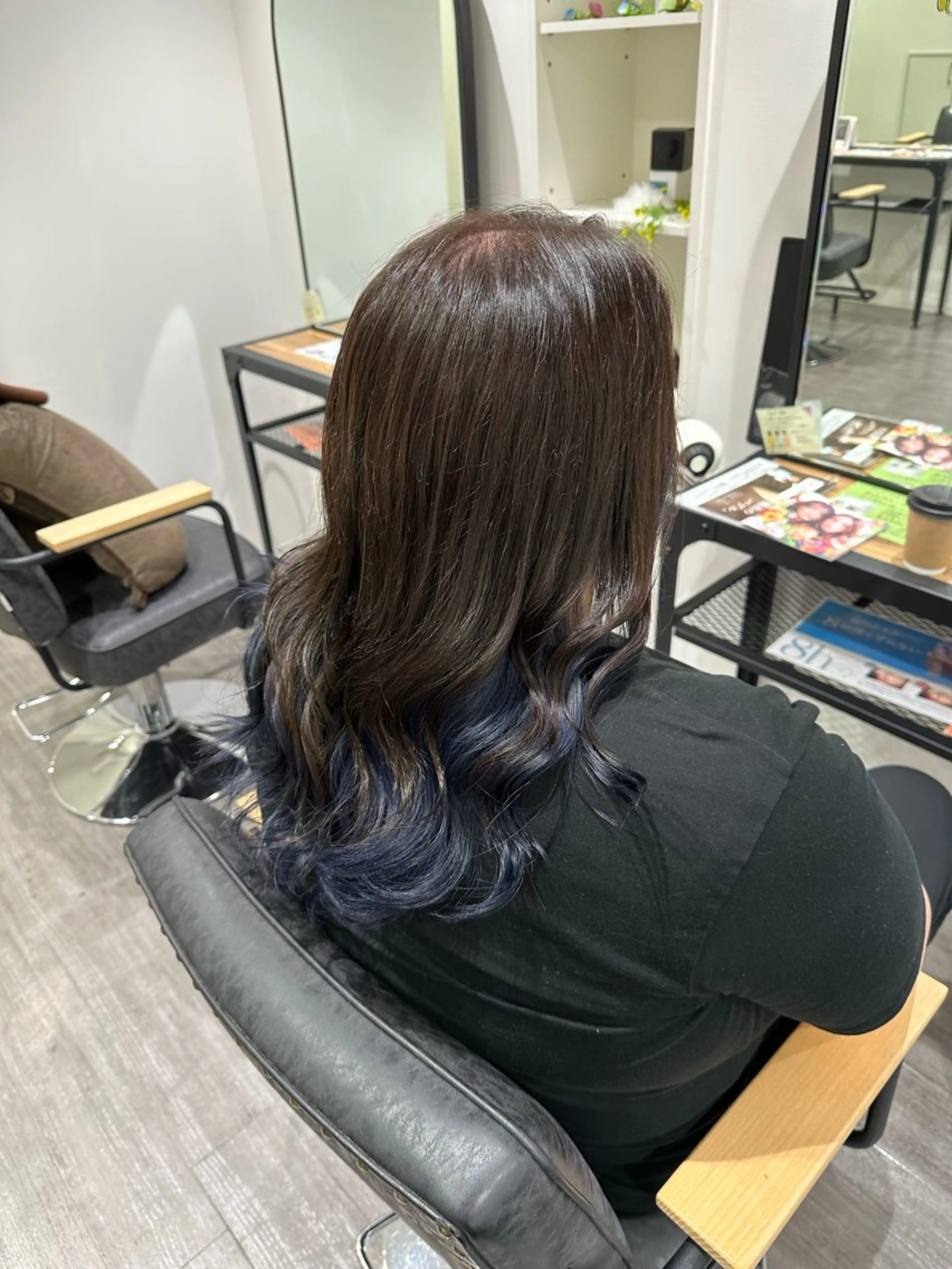 セミロング カラー ブルーカラー ヘアカラー トリートメント 艶髪レイヤー上田 紗也🇰🇷💗のヘアスタイル