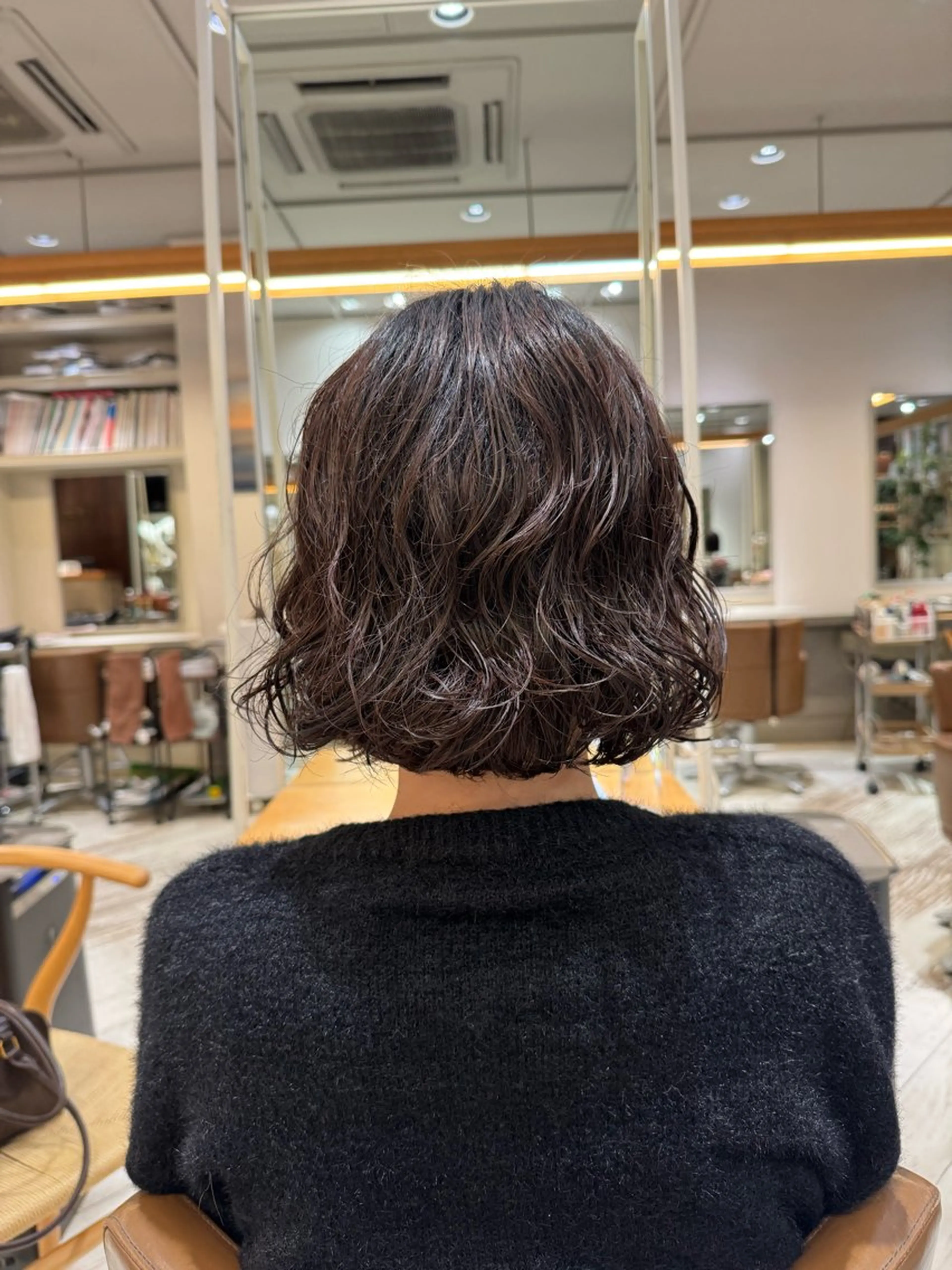 ミディアム パーマ ミディアムパーマ ✨大人ショートヘア ✨ロイのヘアスタイル