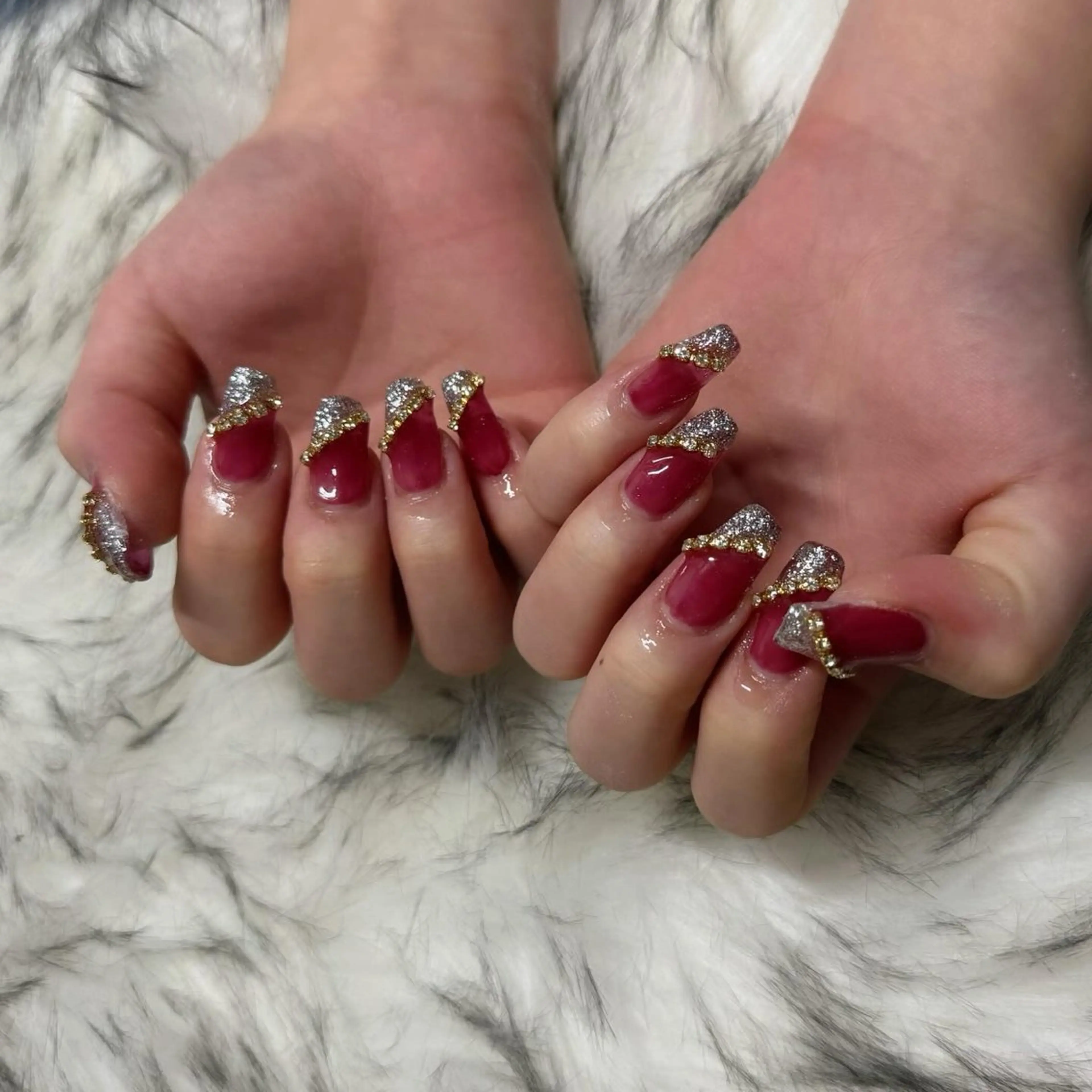 ロング ハンドネイル mao .のネイルデザイン