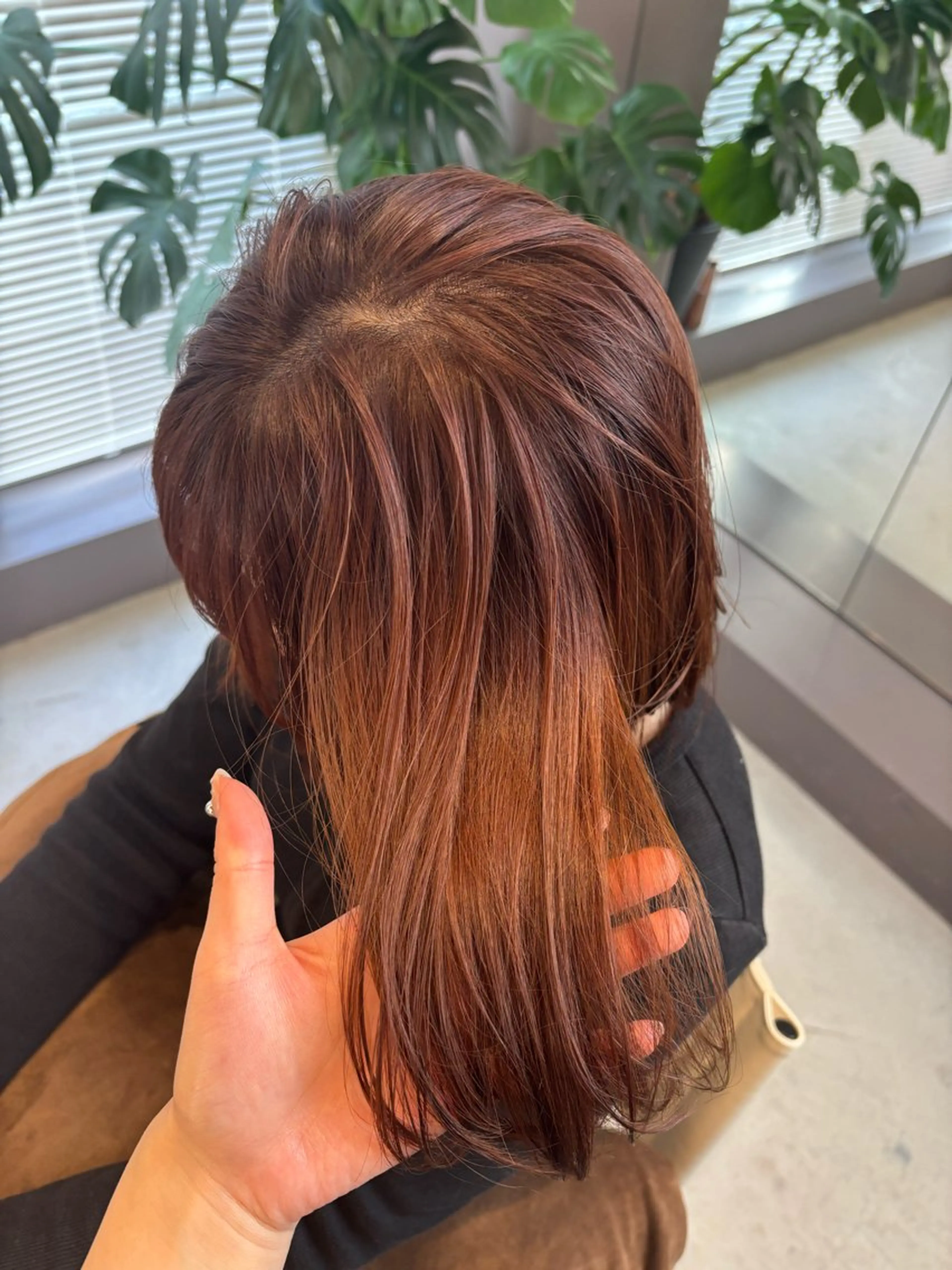 ミディアム カラー カット ヘアカラー トリートメント Iris by artina 武蔵小杉店【イリス バイ アルティナ】所属・レイヤーカット/ボブ /nene🍥⋆*のヘアスタイル