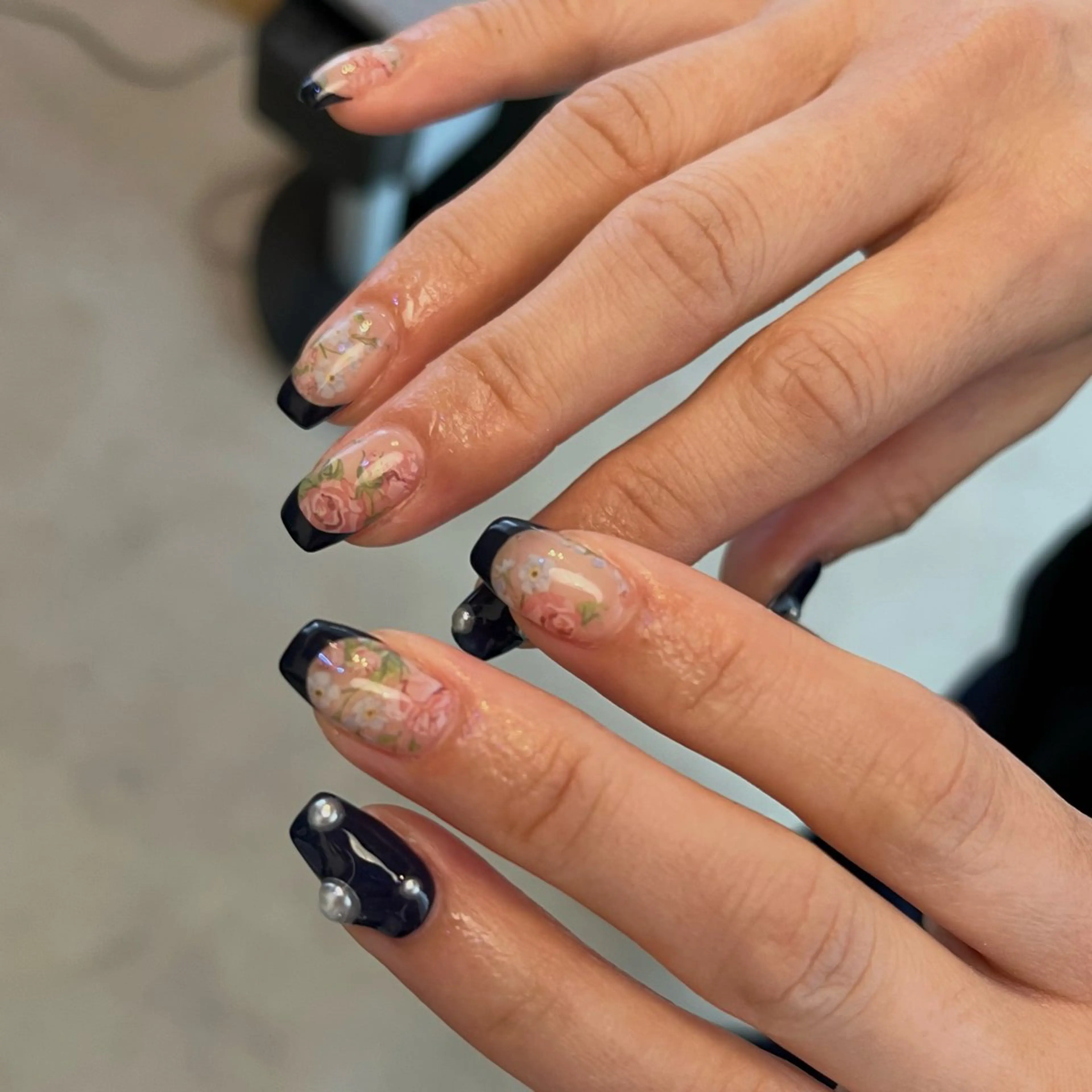 ネイル ハンドネイル aiu  ｱｲﾕｰ ちひろのネイルデザイン