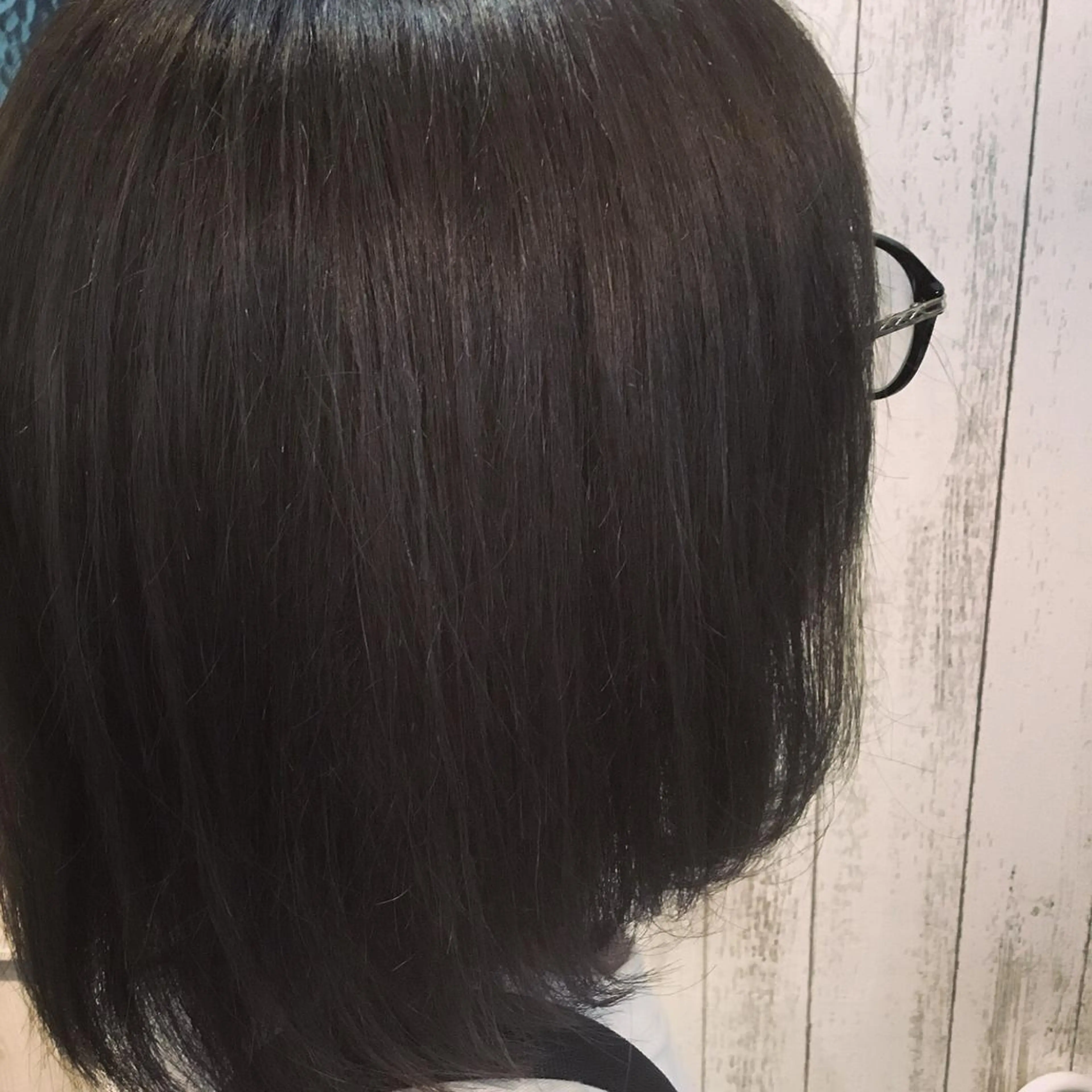 ミディアム カラー embrace エンブレイスのヘアスタイル