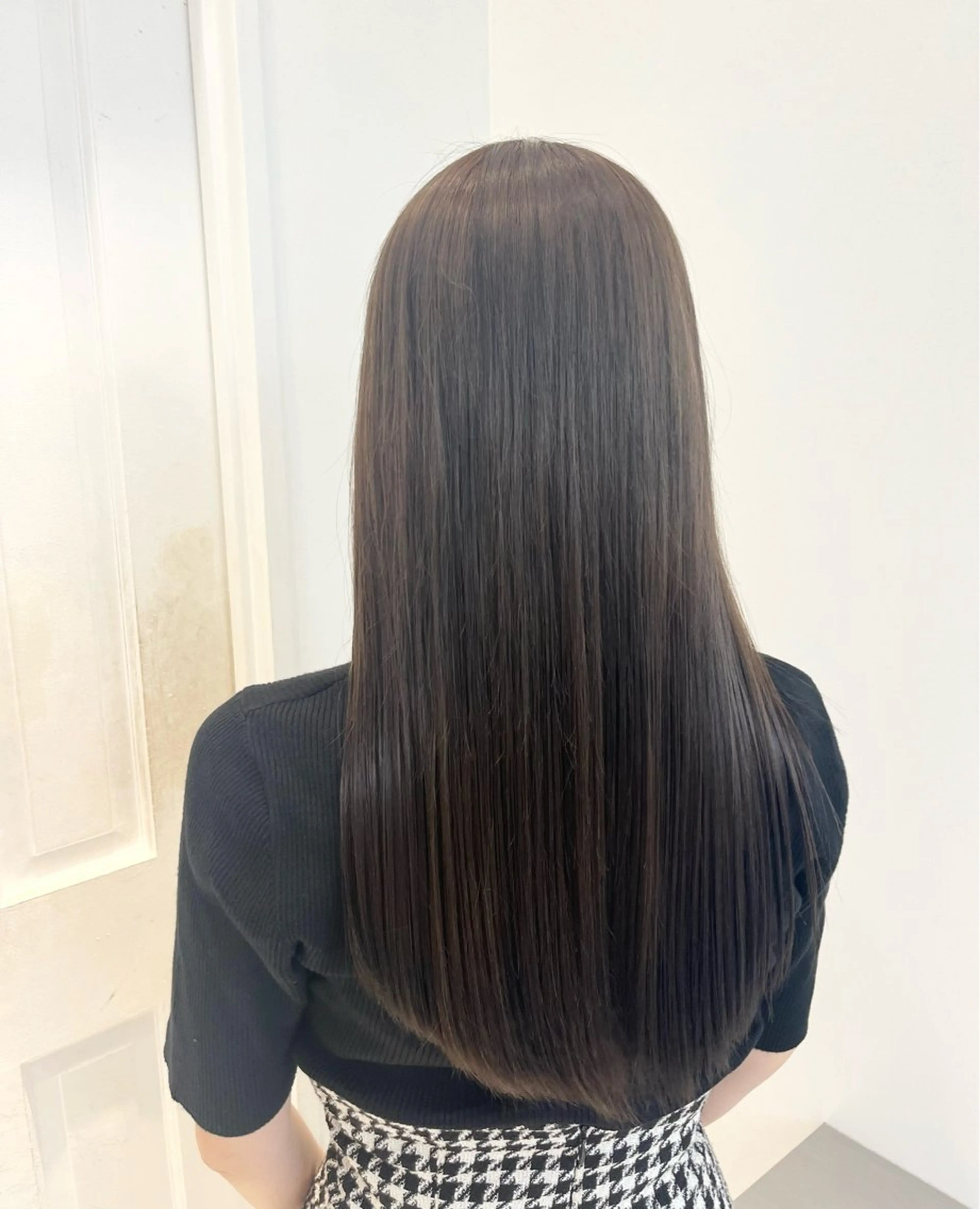 カラー RUA 🪽🤍のヘアスタイル