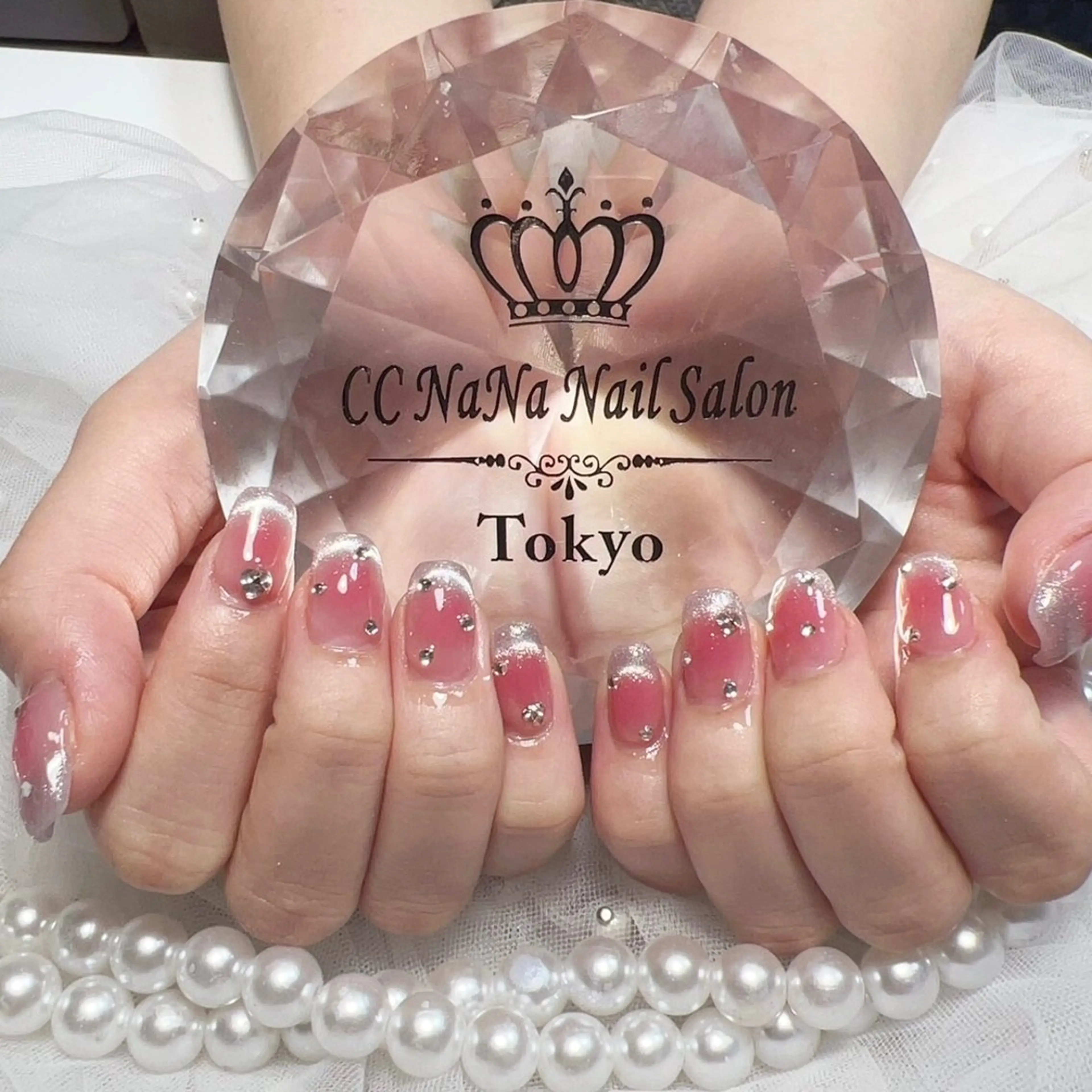 ネイル チークネイル フレンチネイル グラデーション マグネットネイル マグネットフレンチ ハンドネイル CC  NaNa ワンホンネイル🌙Nのネイルデザイン