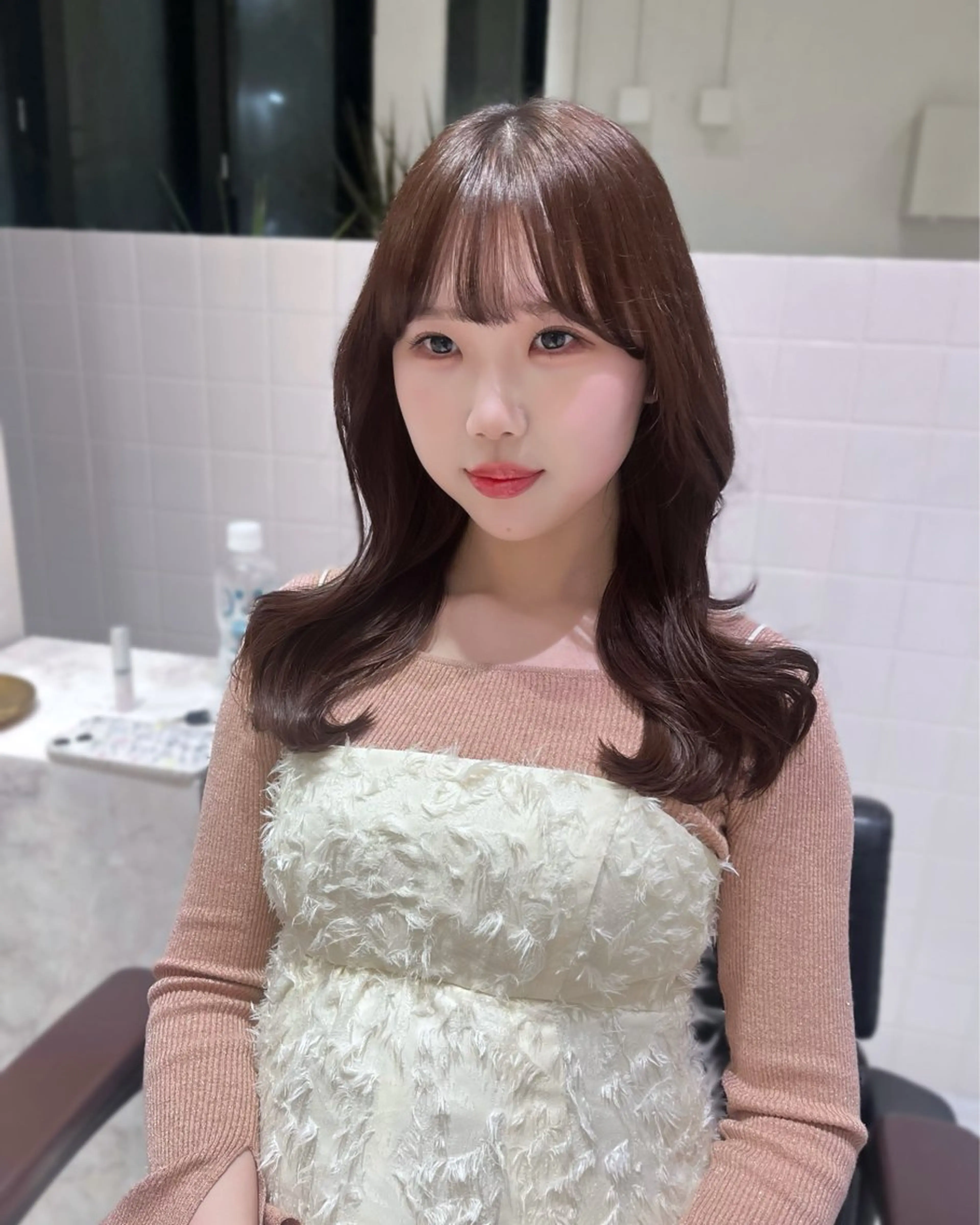 韓国風顔周りカットの写真