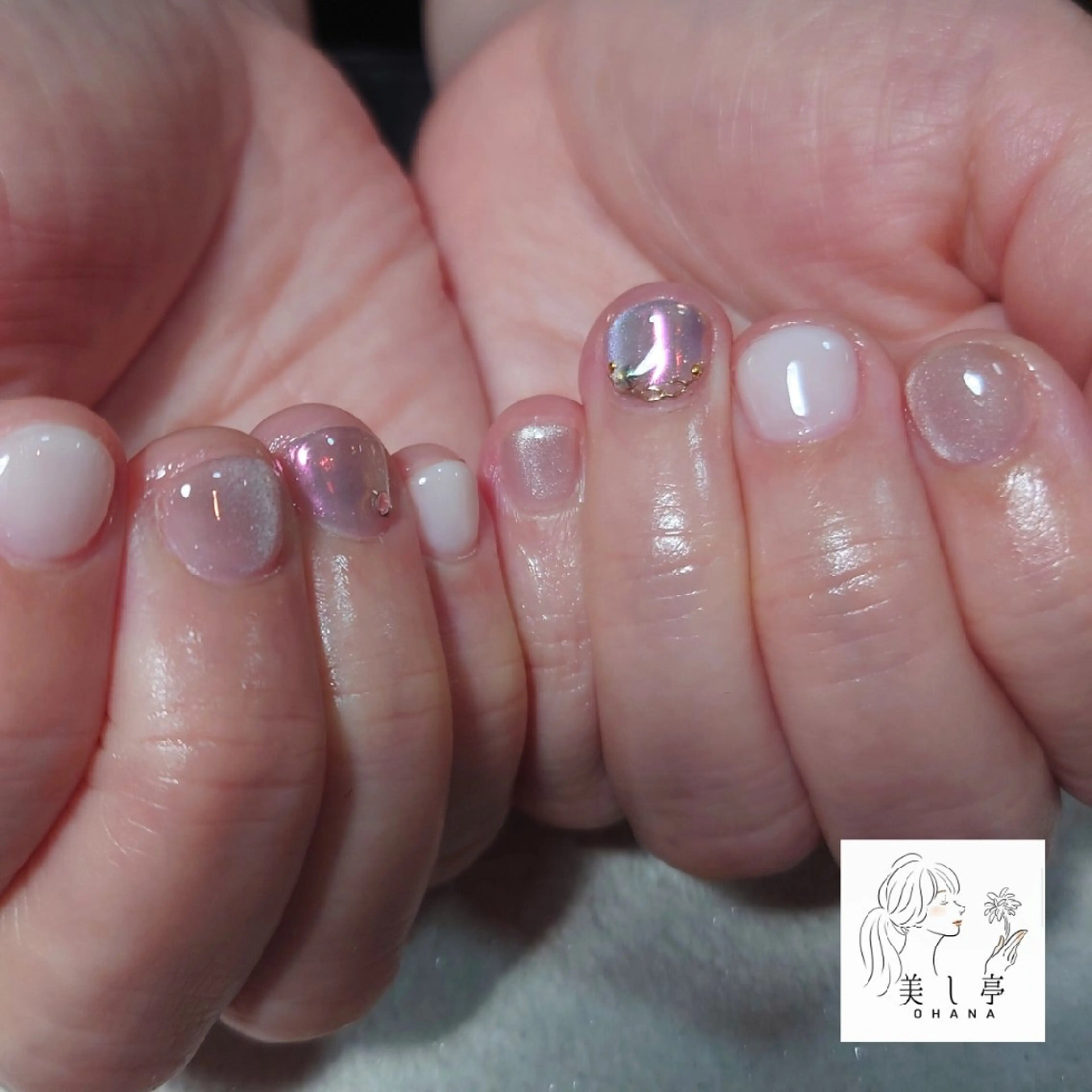 ネイル オーロラネイル マグネットネイル 美し亭 OHANAのネイルデザイン