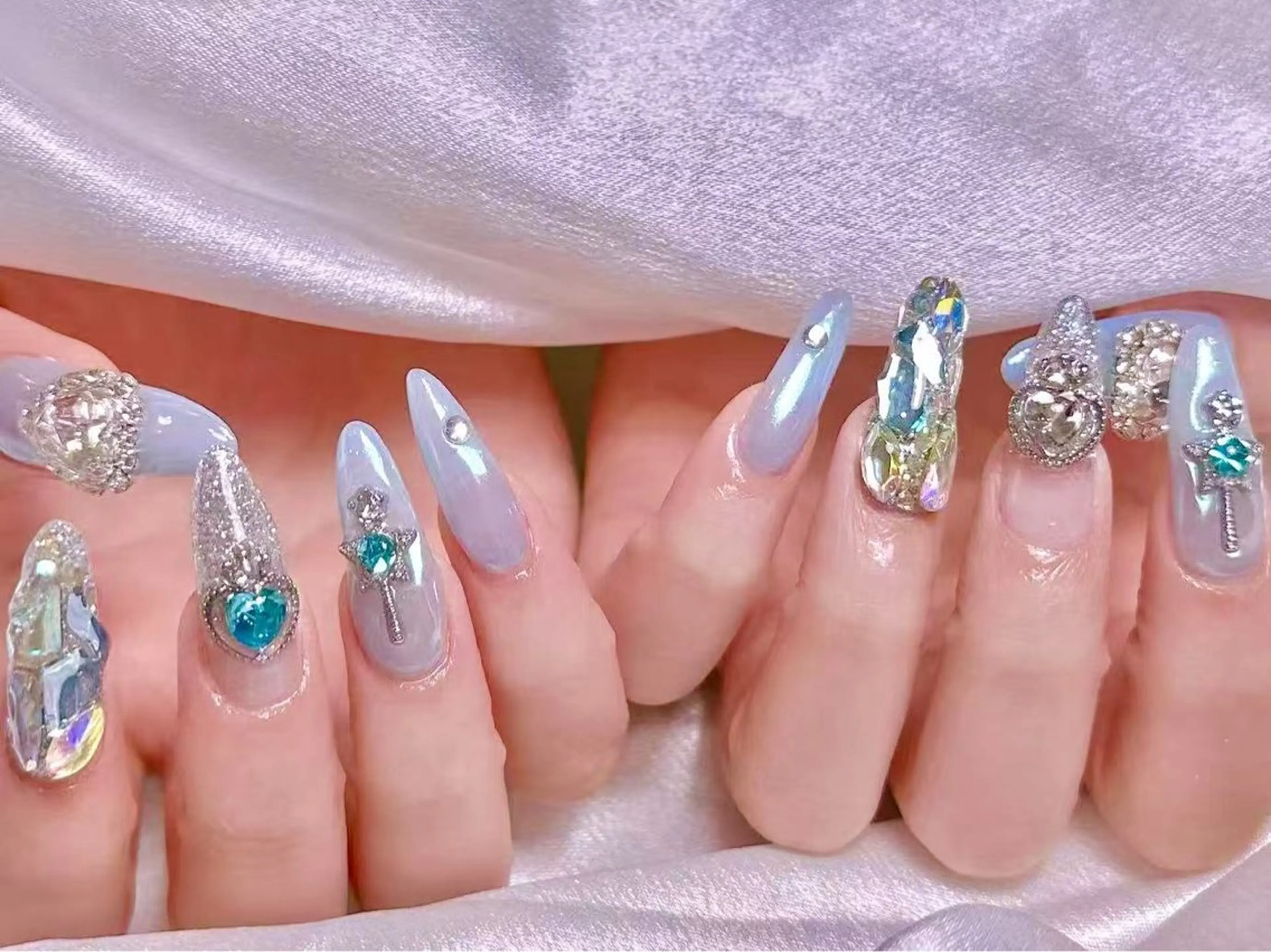 ネイル ハンドネイル リン リンのネイルデザイン