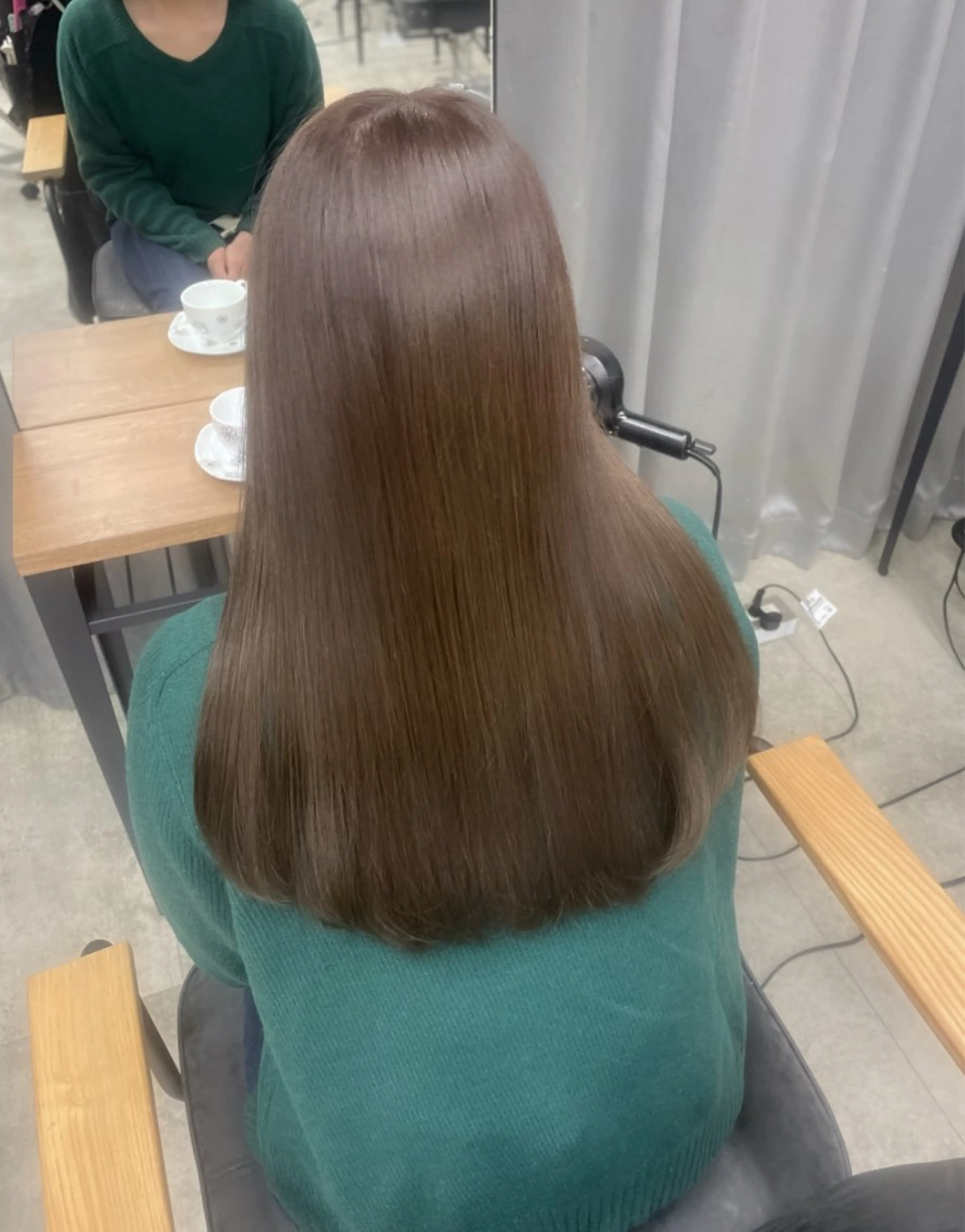 セミロング 🩵Lutia新宿 ヒイラギ🩵のヘアスタイル