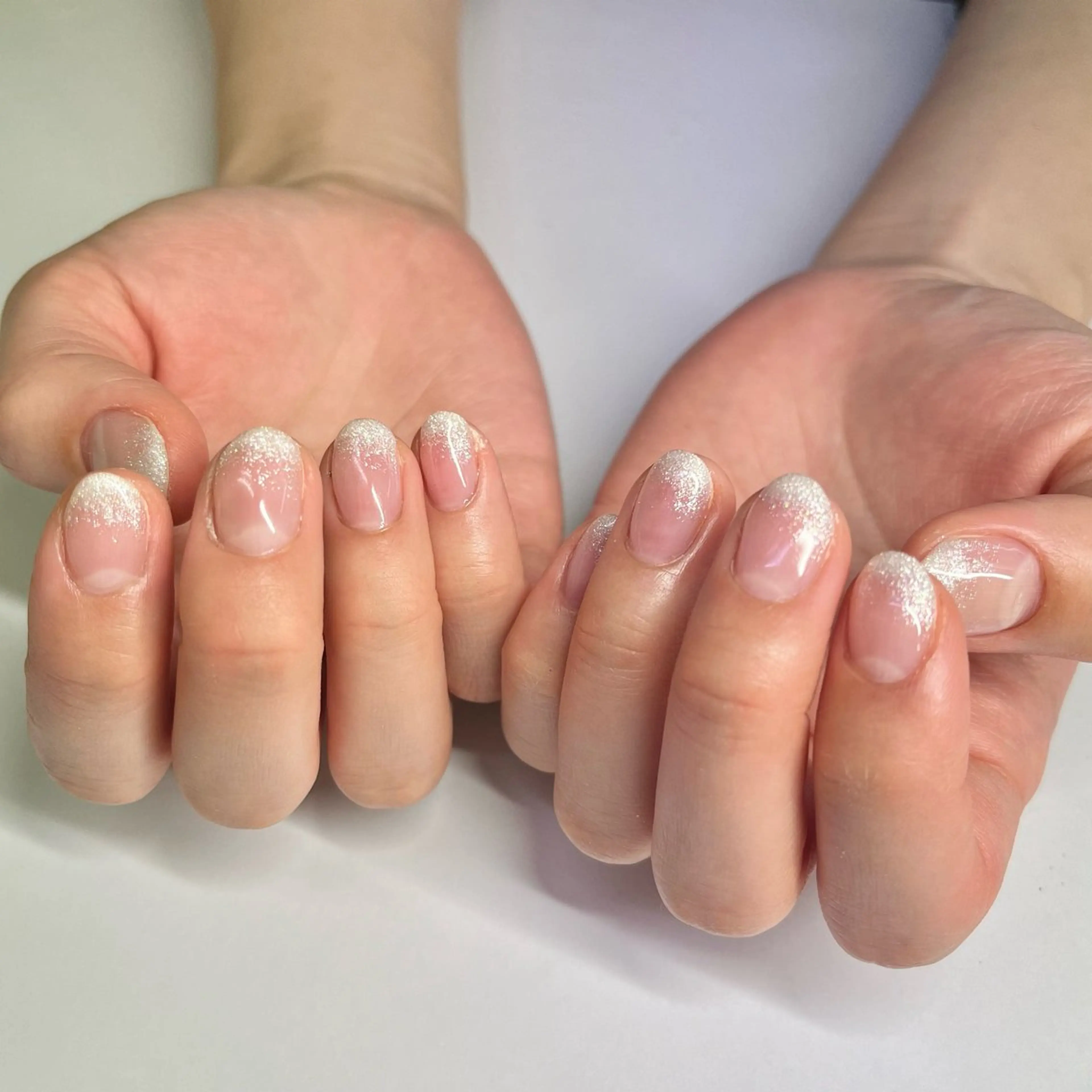 ネイル グラデーション ラメ(グリッター) ラメグラデーション ハンドネイル takahashi / Bianca中野のネイルデザイン