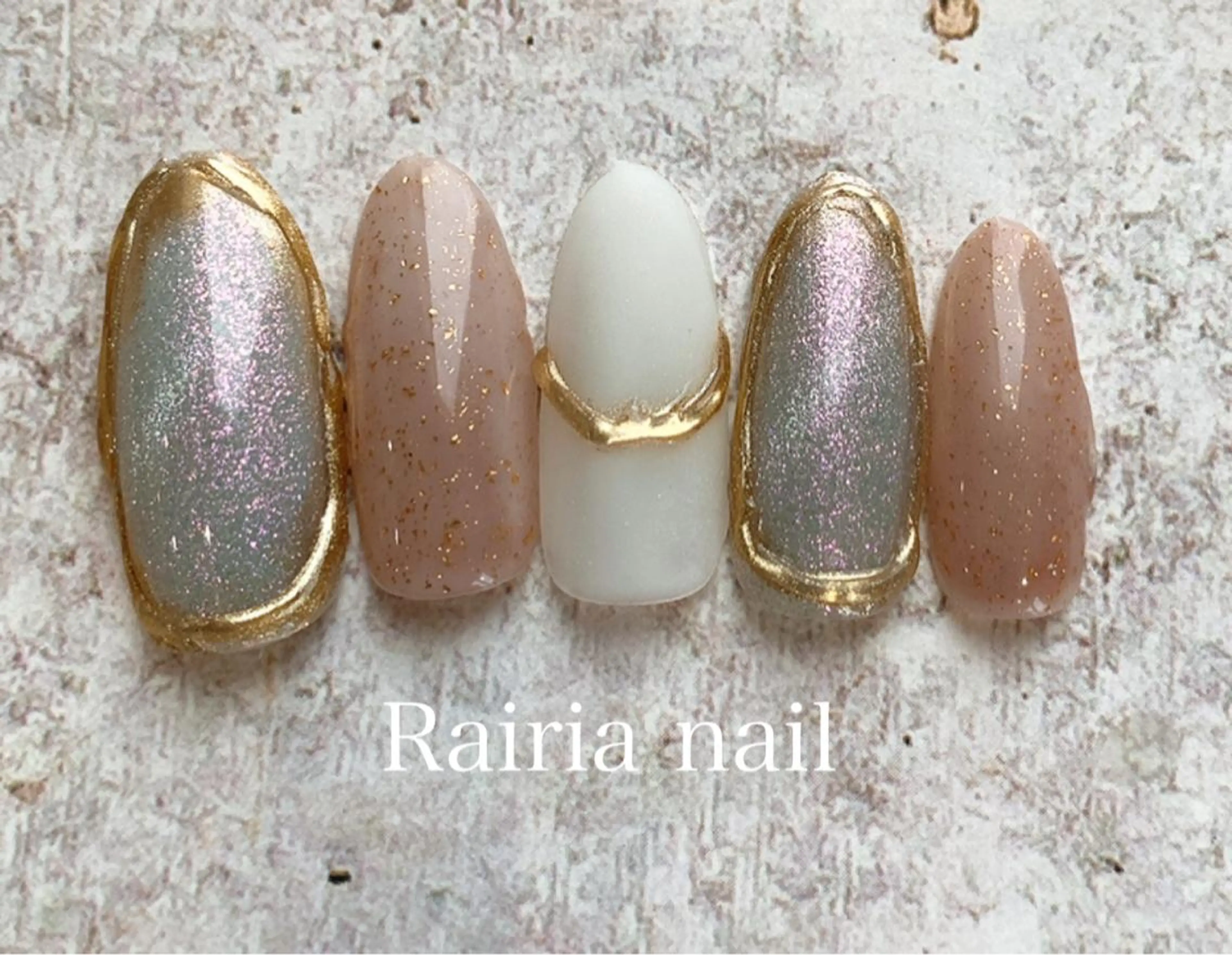 ミディアム ネイル ニュアンスネイル Rairia nail本八幡店のネイルデザイン