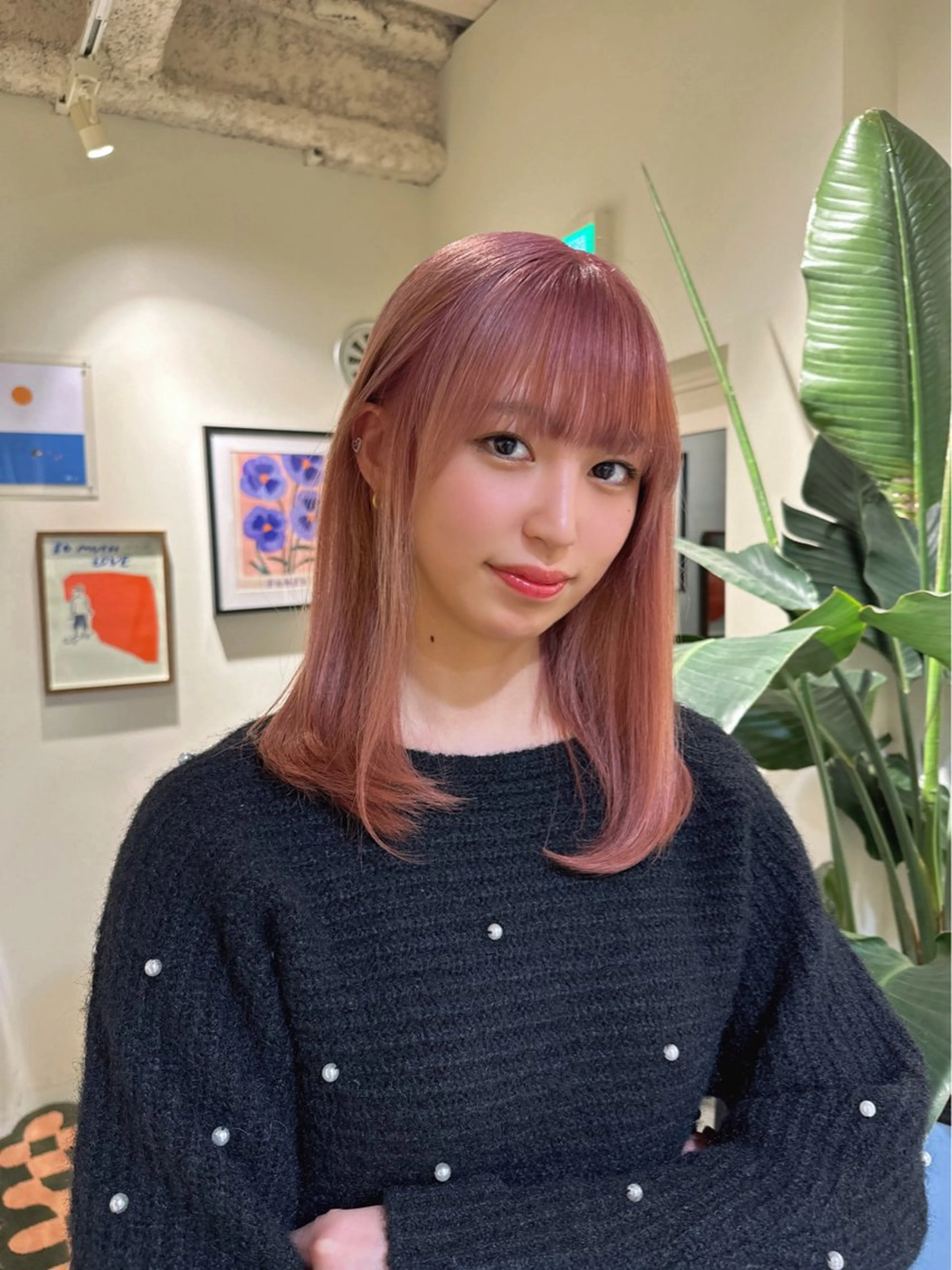 セミロング カラー ayaka♡ 柔らかカラーのヘアスタイル